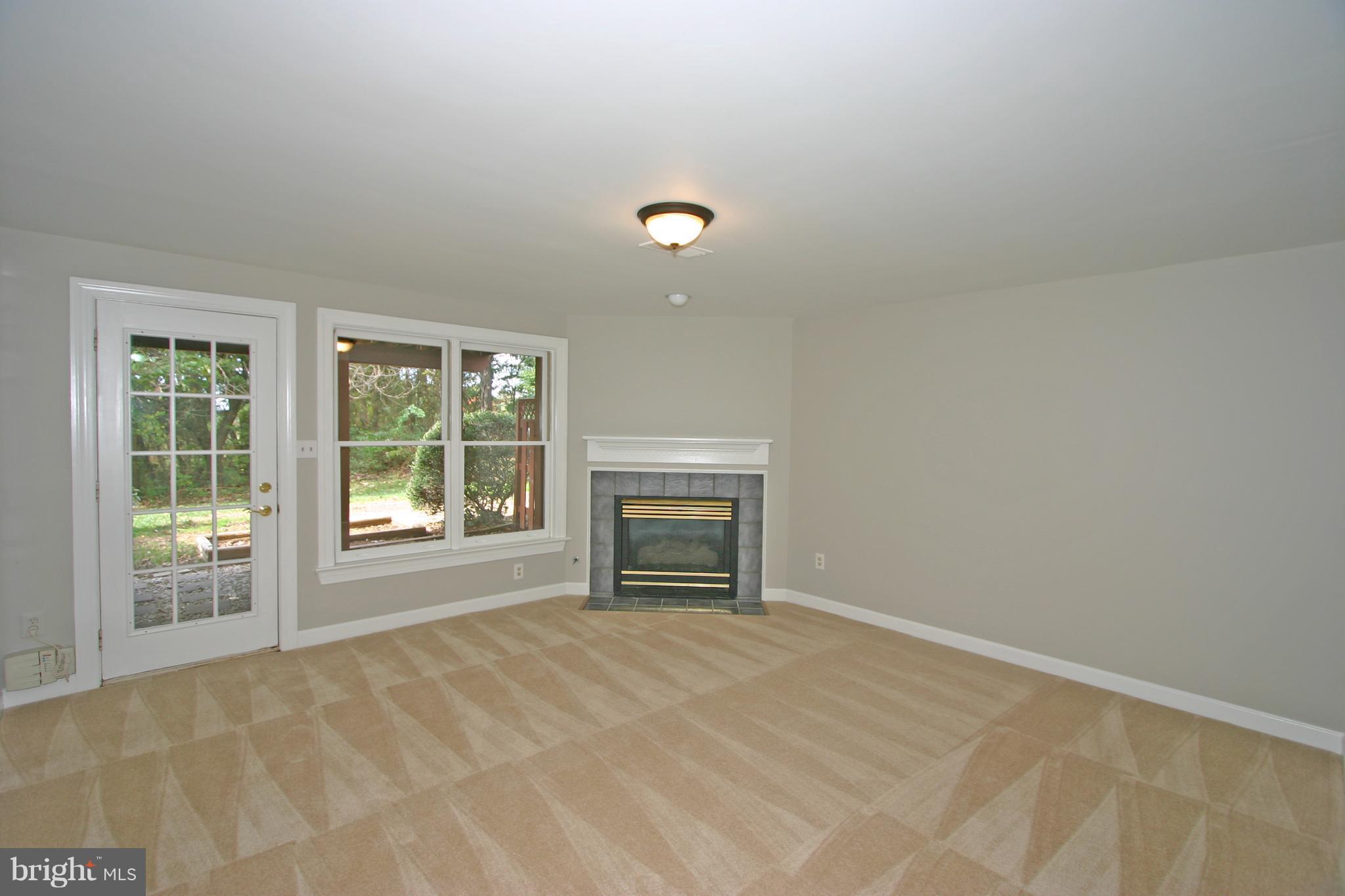 HUNTLEY MEADOWS - Residential