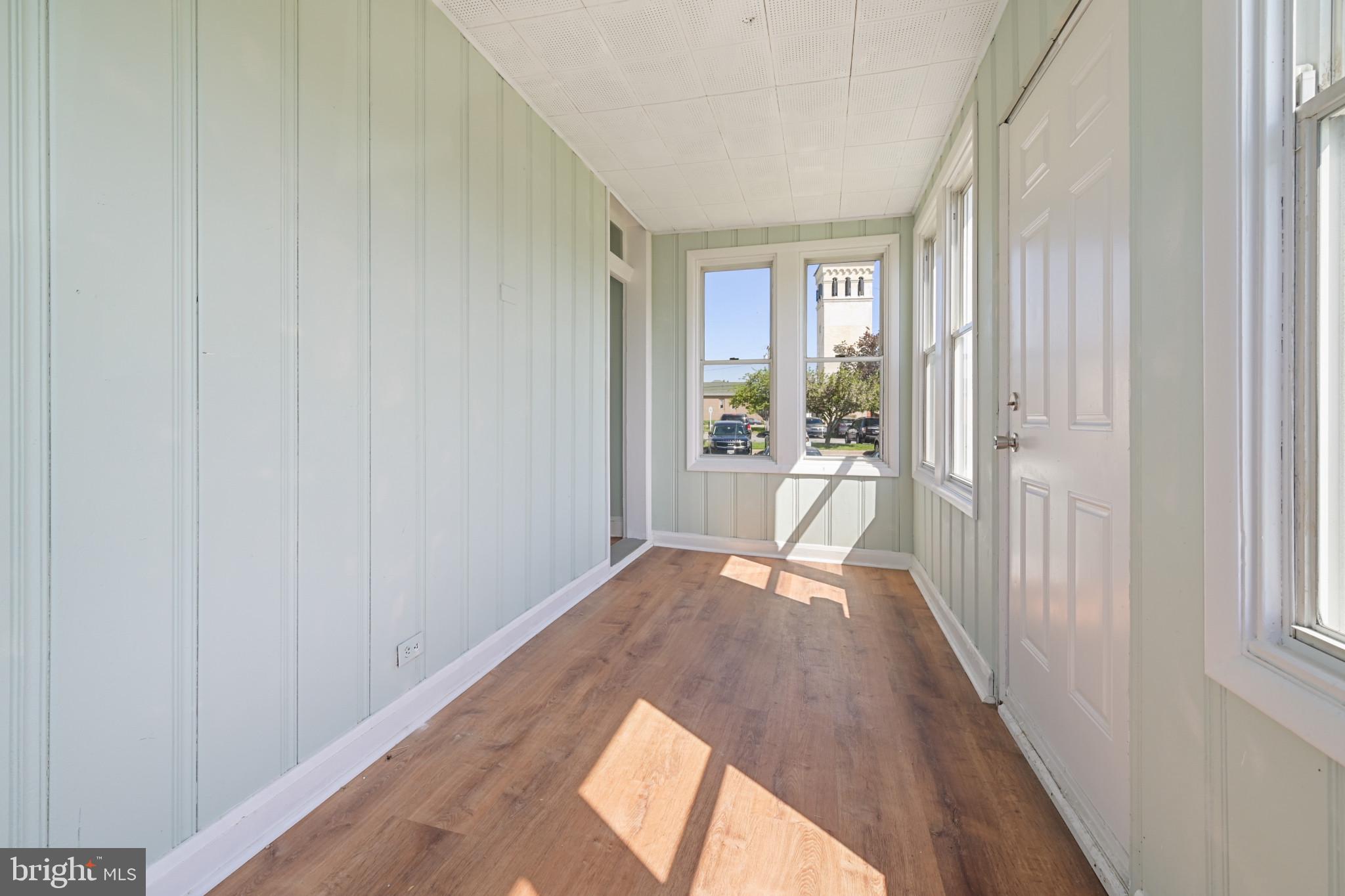 DUNDALK - Residential Lease