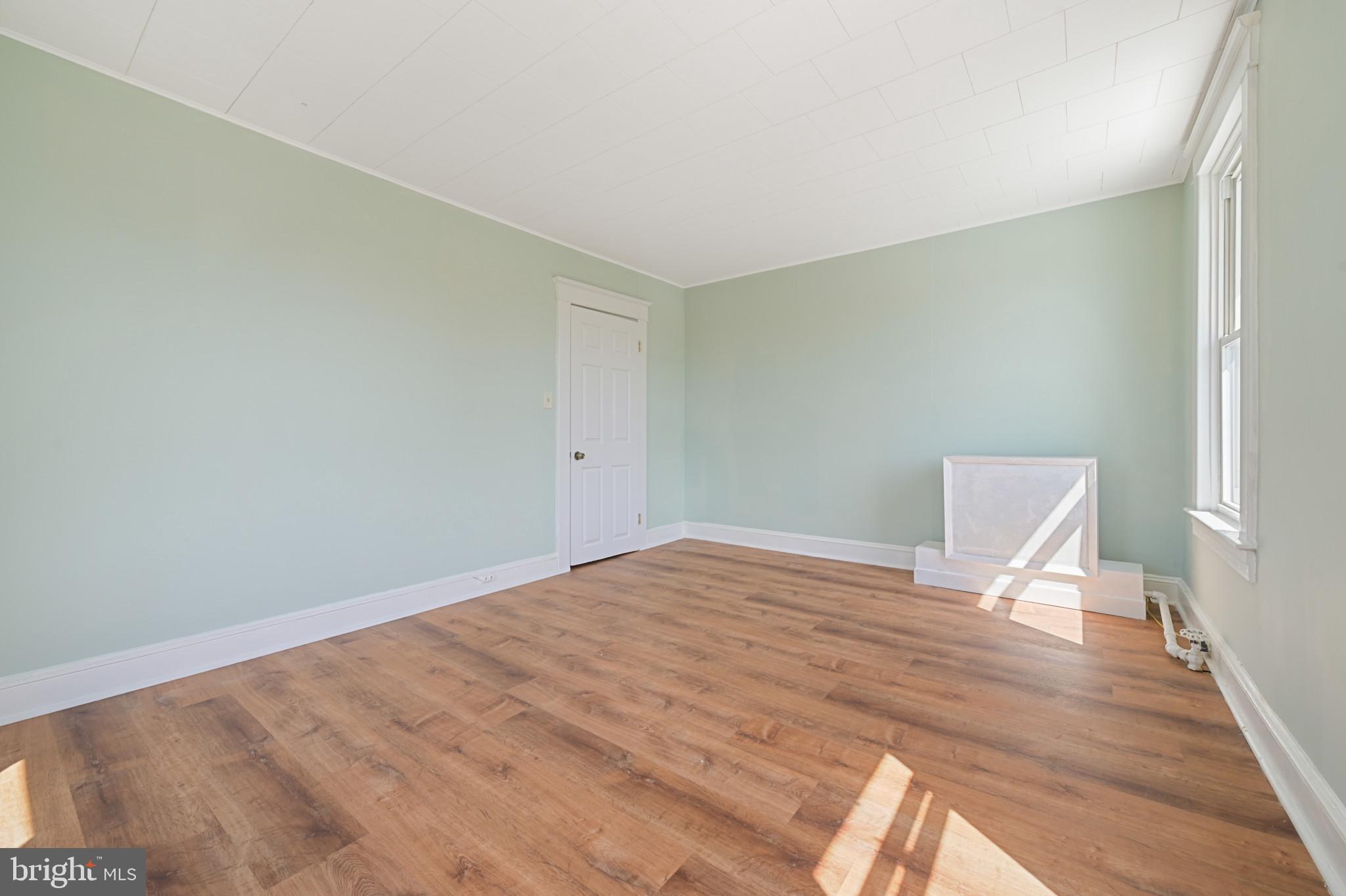 DUNDALK - Residential Lease