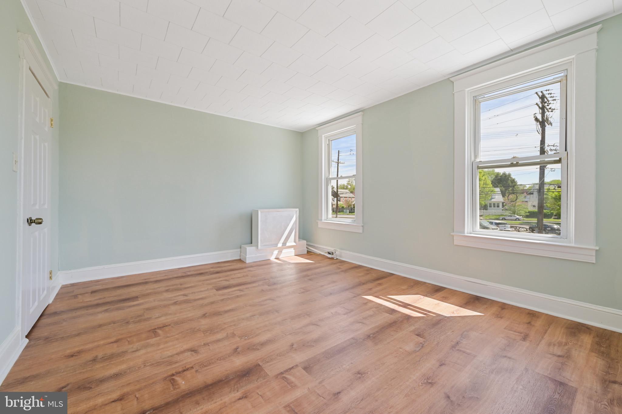 DUNDALK - Residential Lease