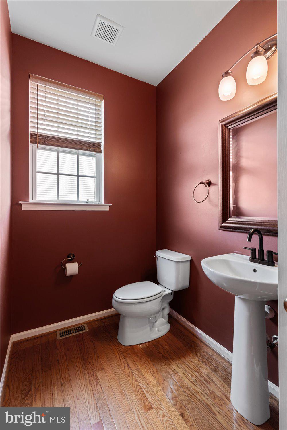 KINGS GRANT - Residential