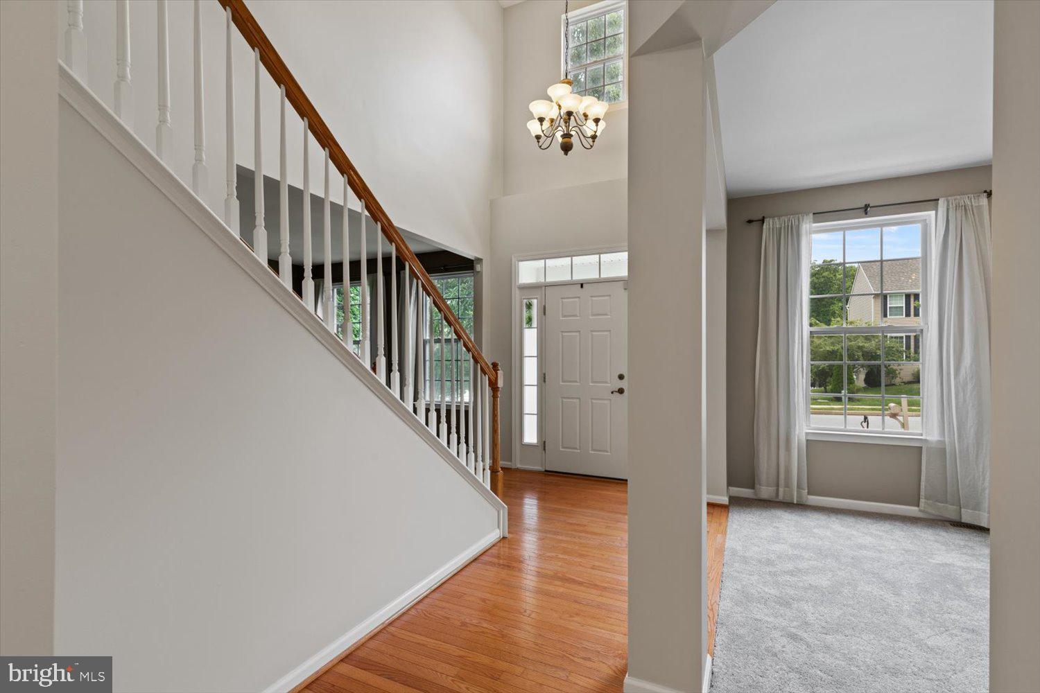 KINGS GRANT - Residential