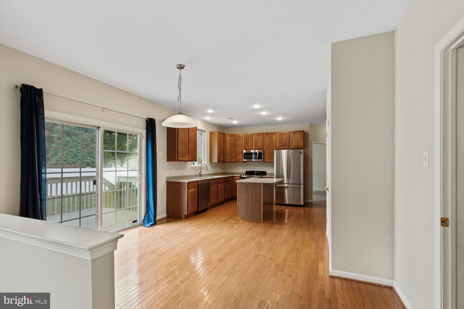 KINGS GRANT - Residential