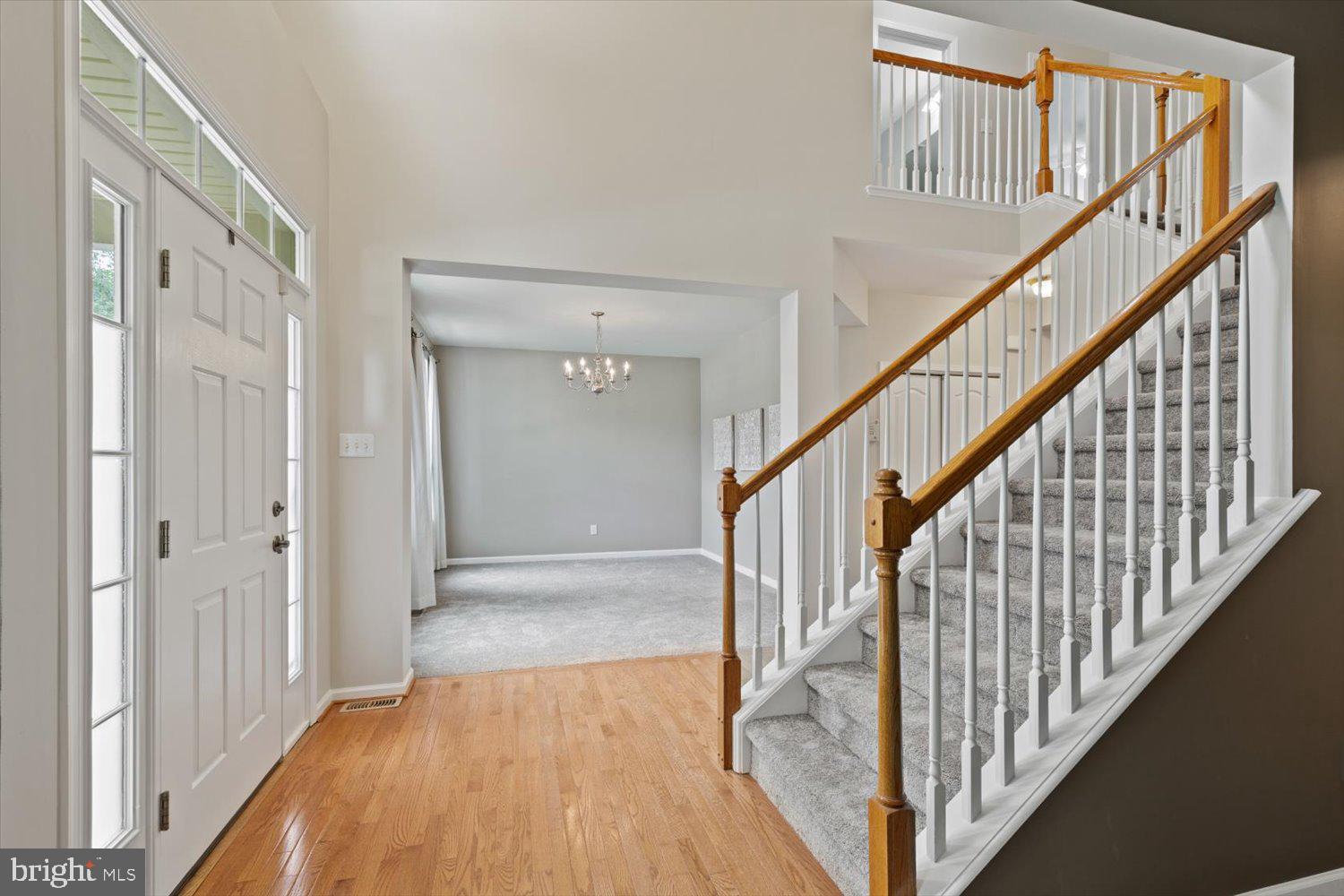 KINGS GRANT - Residential