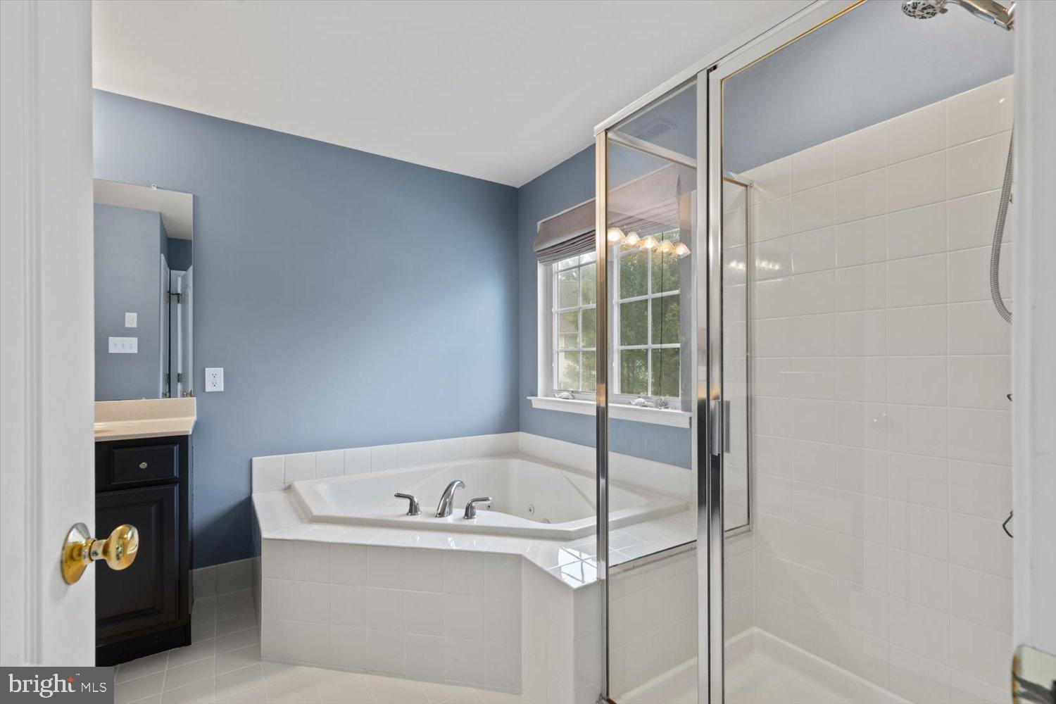 KINGS GRANT - Residential