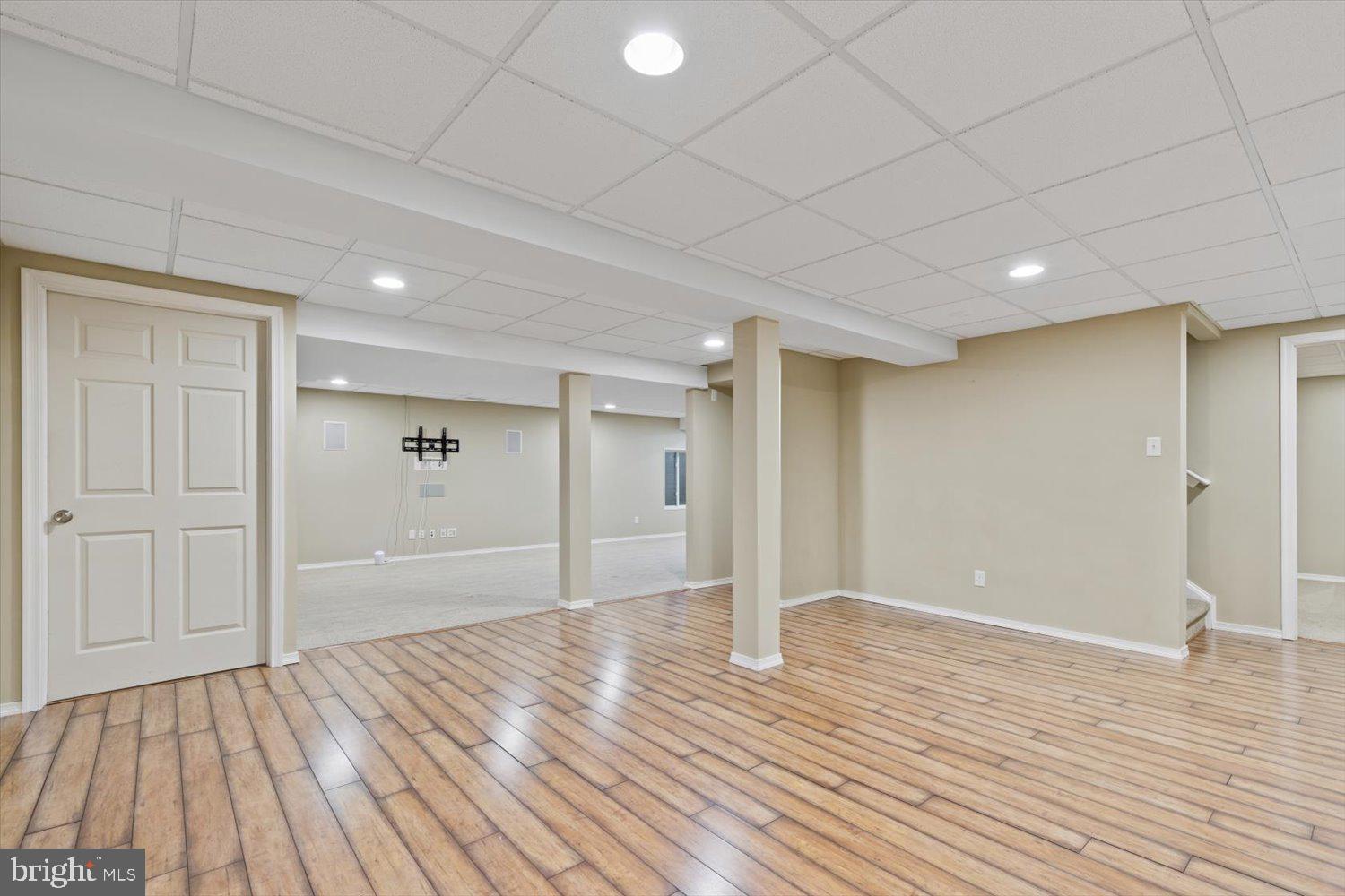 KINGS GRANT - Residential