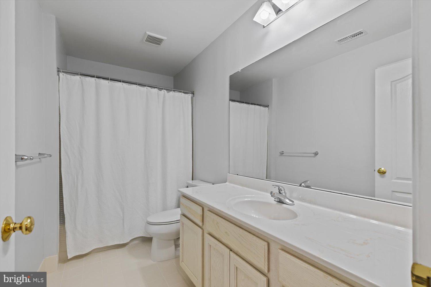 KINGS GRANT - Residential