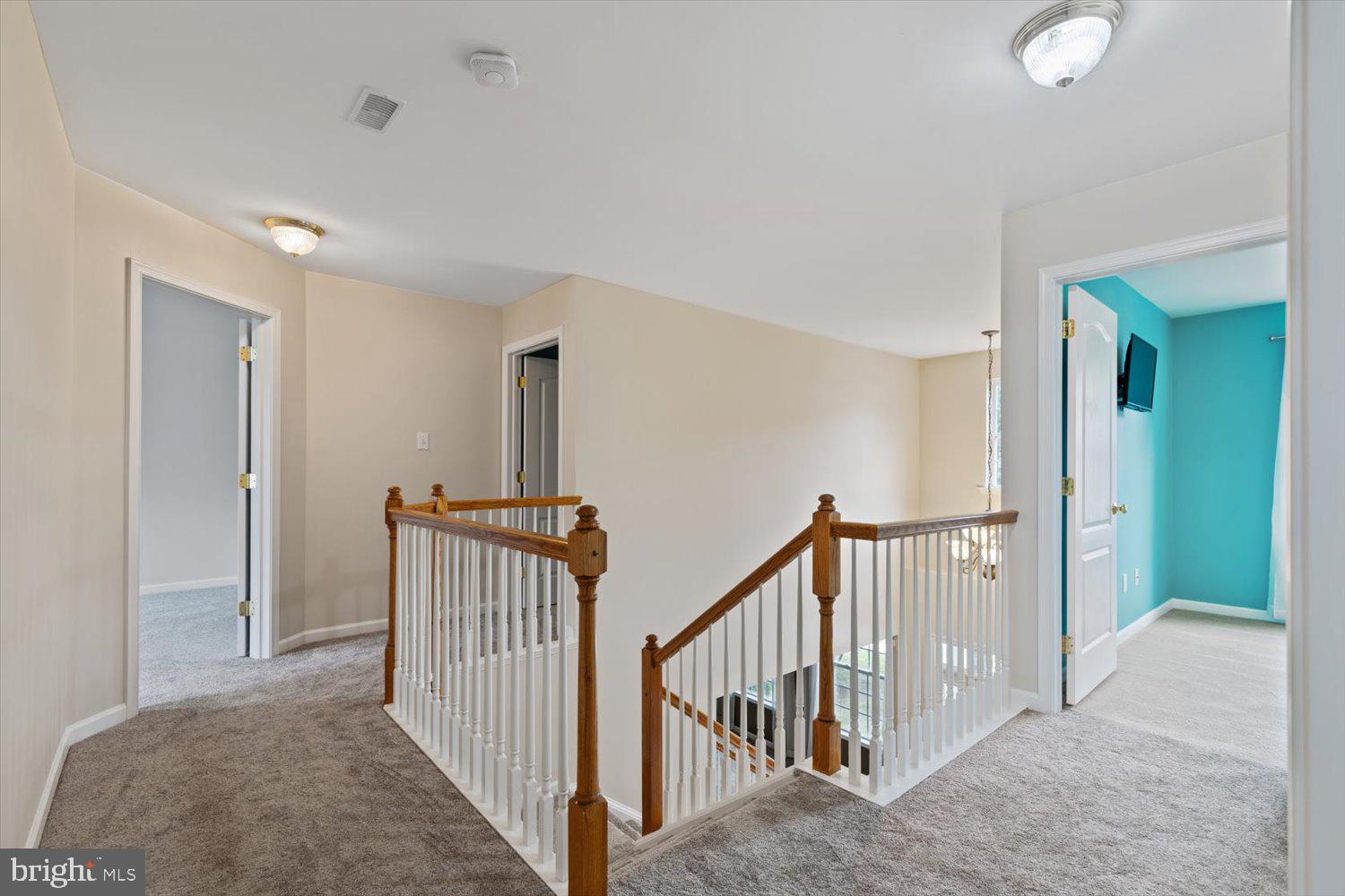 KINGS GRANT - Residential