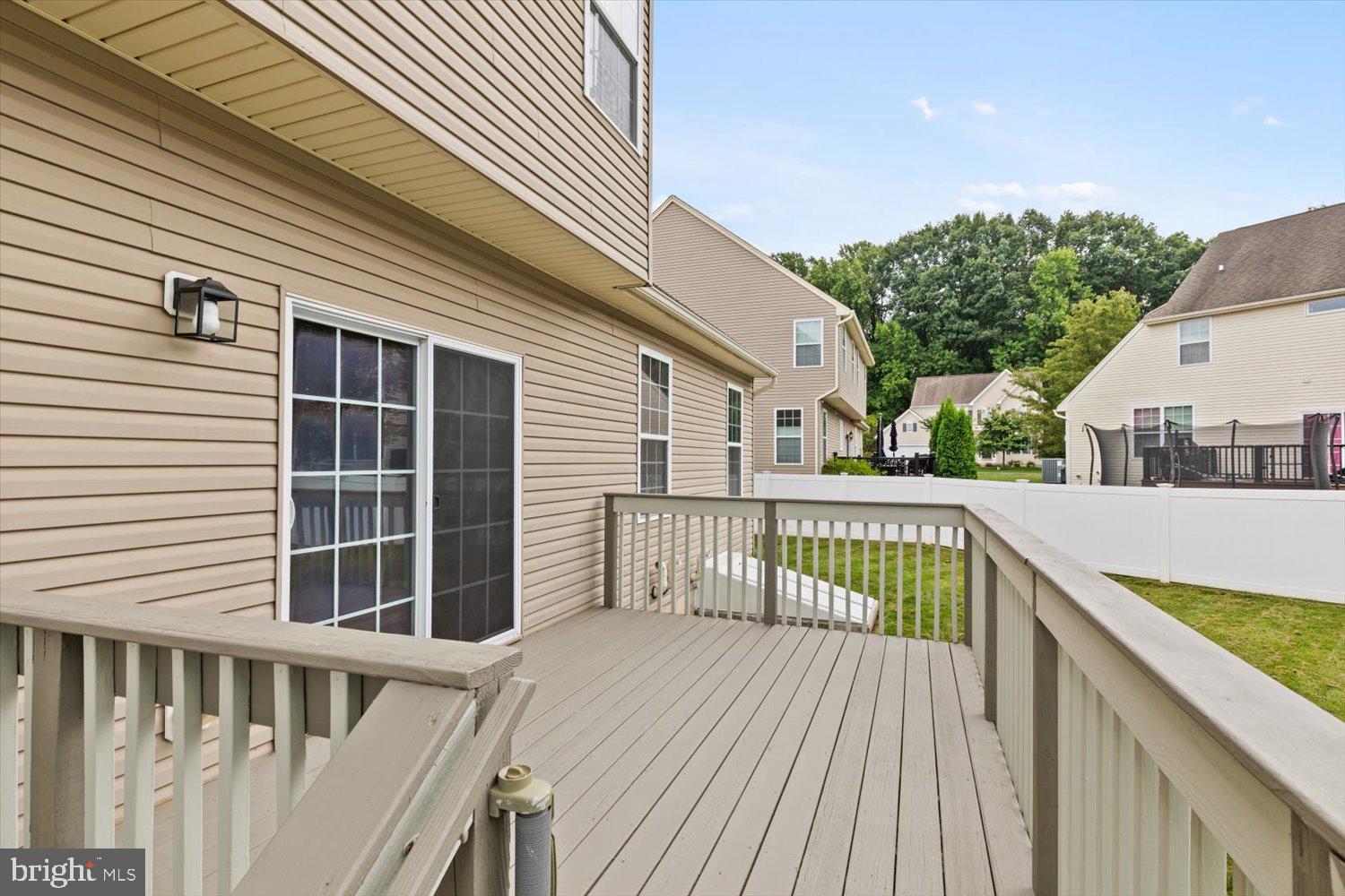 KINGS GRANT - Residential