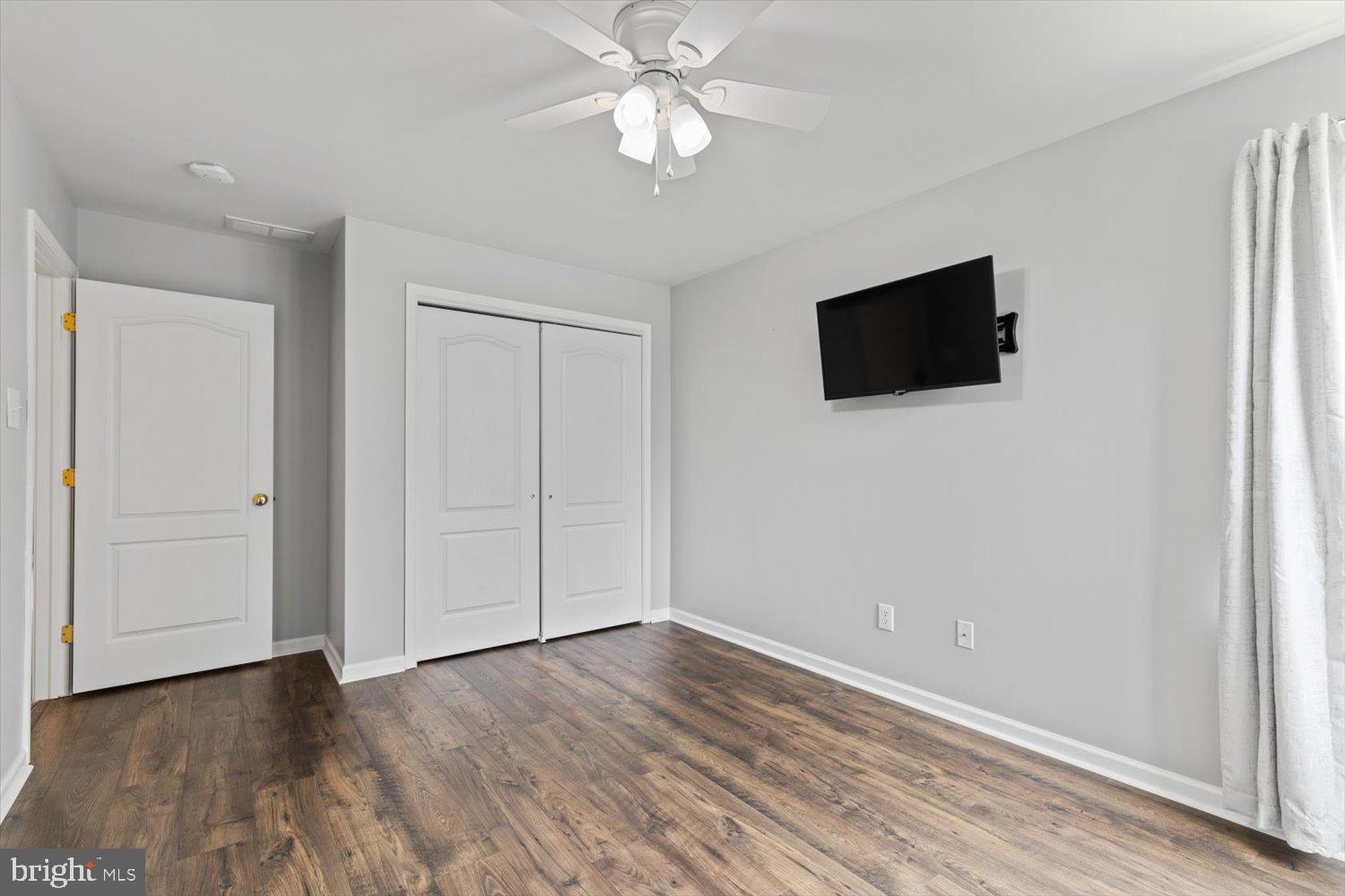 KINGS GRANT - Residential