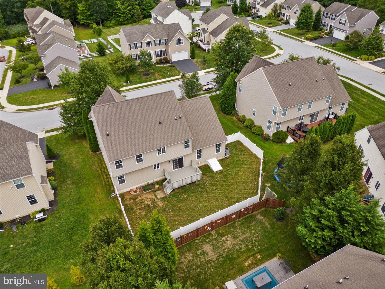 KINGS GRANT - Residential