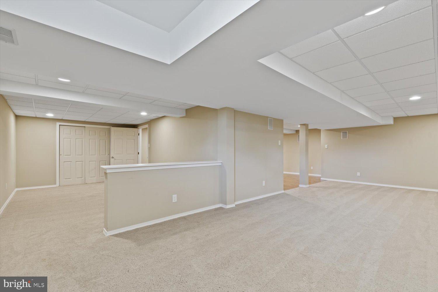 KINGS GRANT - Residential