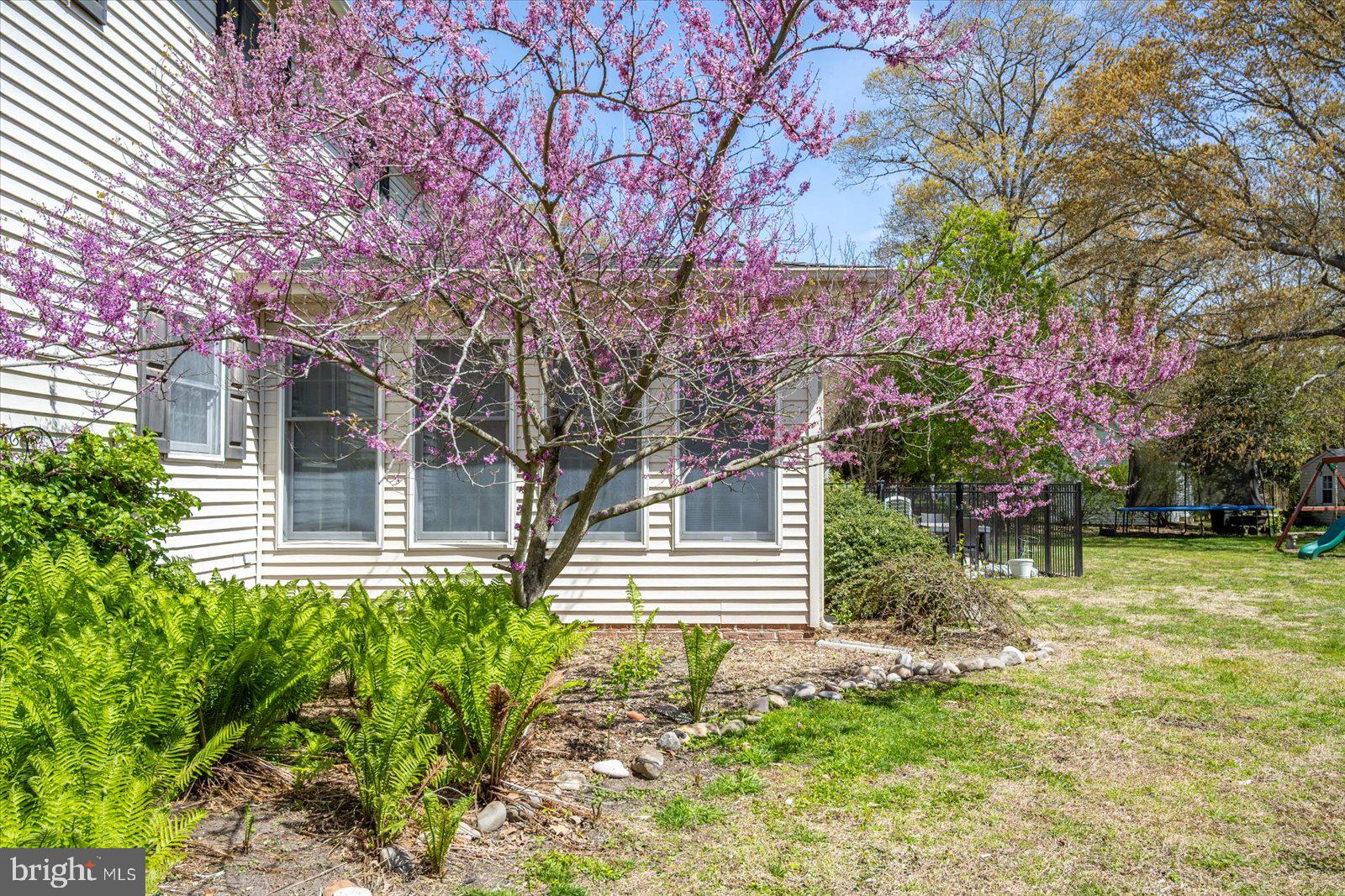 NUTTERS CROSSING - Residential