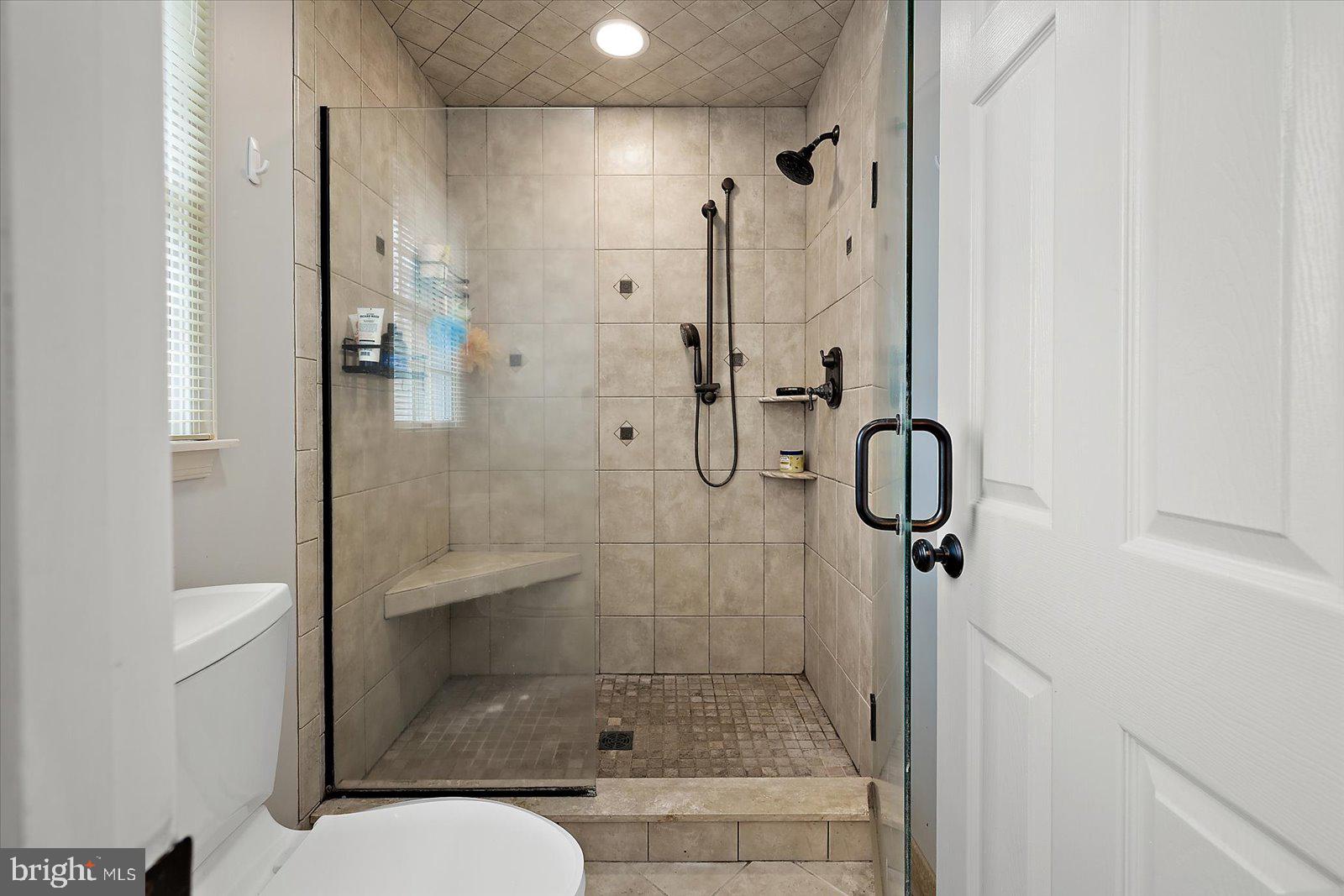 NUTTERS CROSSING - Residential