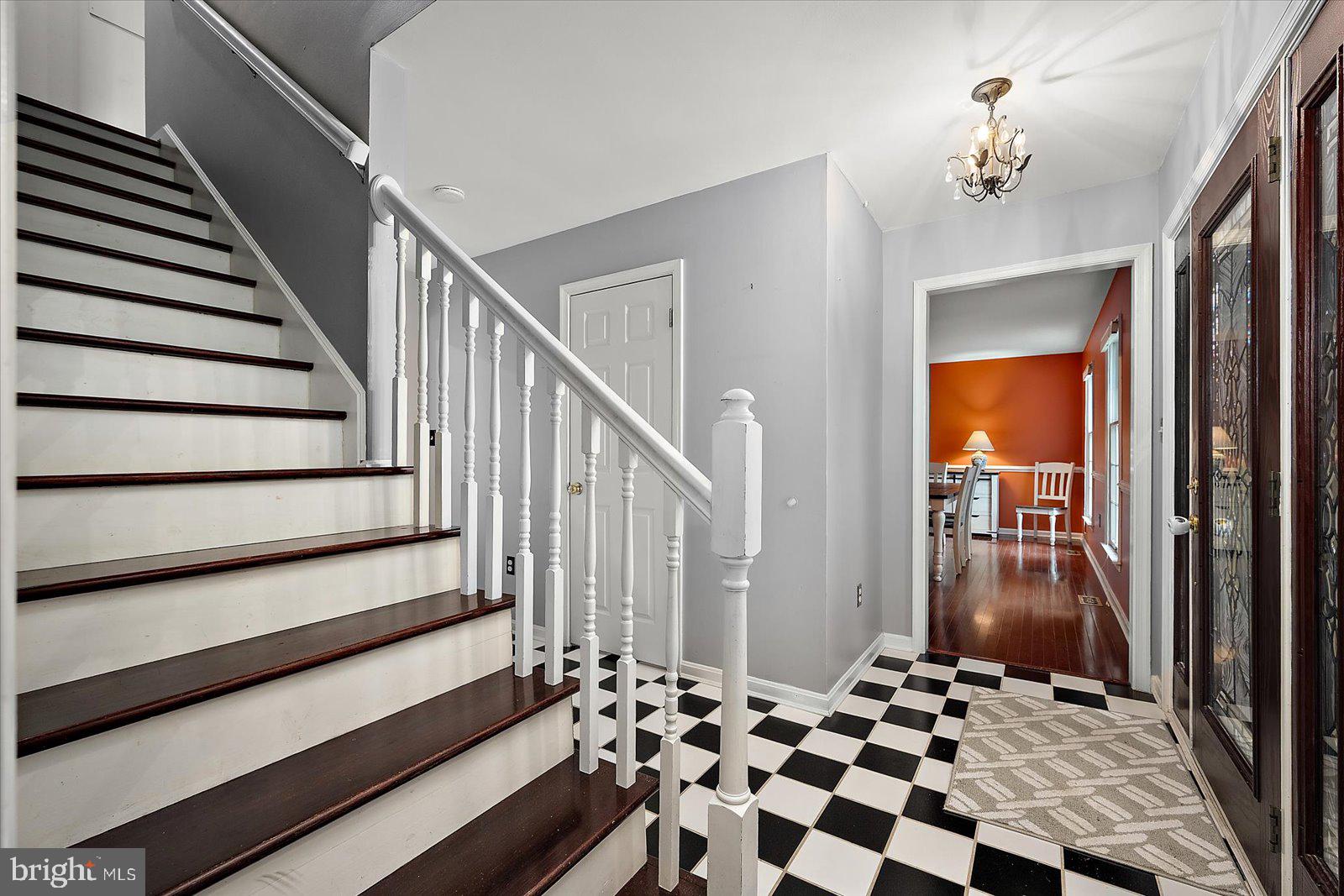 NUTTERS CROSSING - Residential