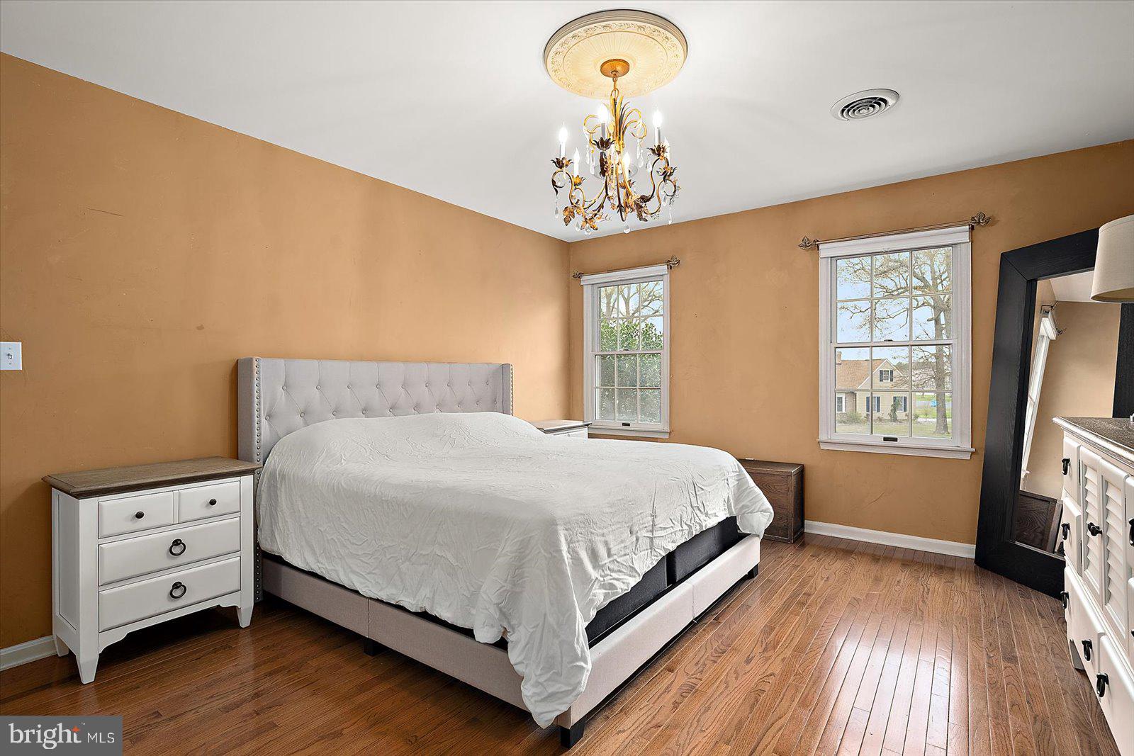 NUTTERS CROSSING - Residential