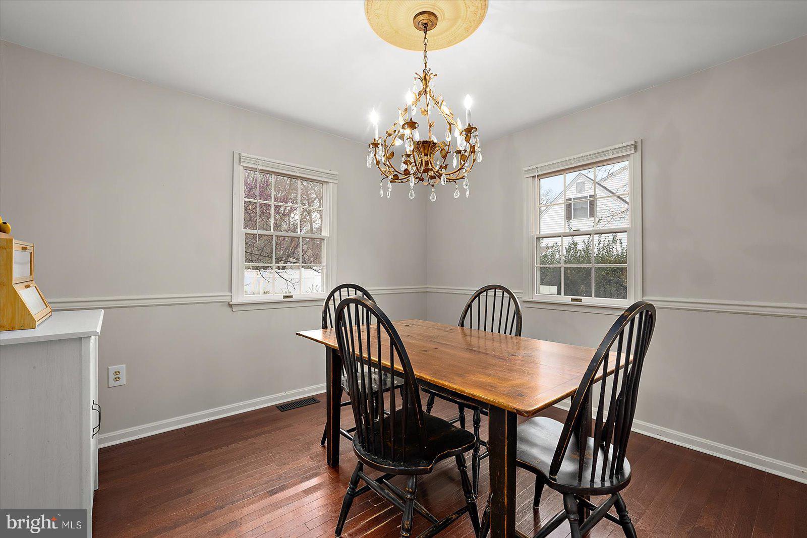 NUTTERS CROSSING - Residential