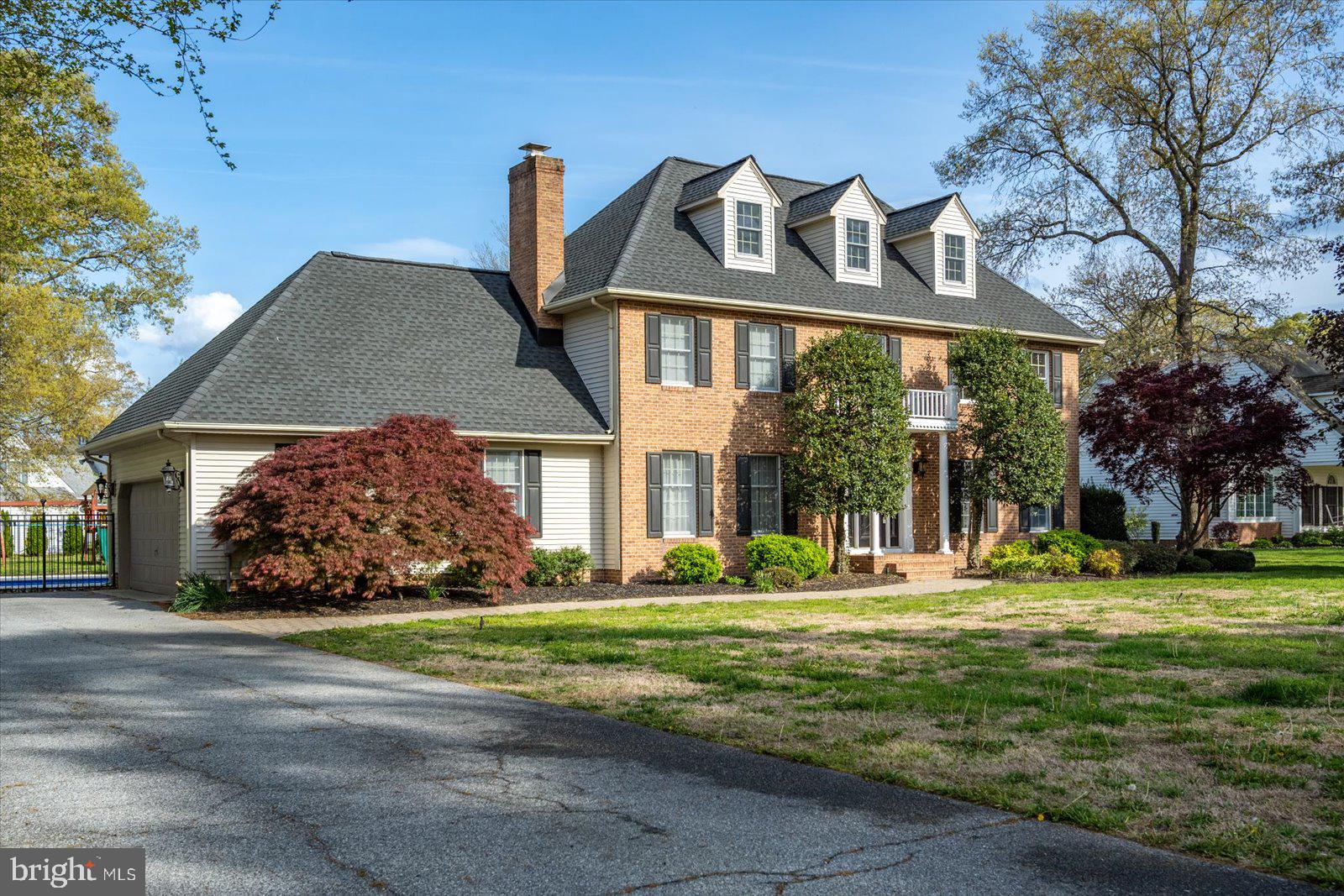 NUTTERS CROSSING - Residential