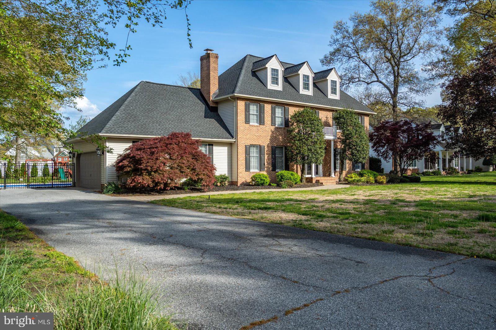 NUTTERS CROSSING - Residential