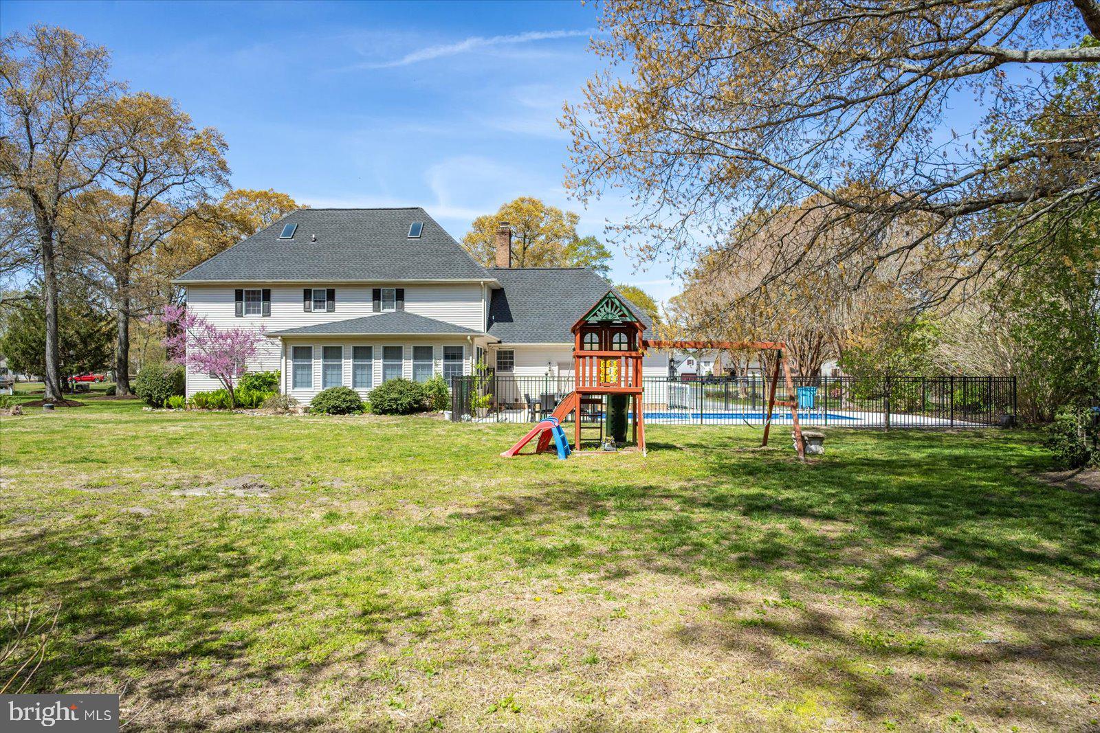 NUTTERS CROSSING - Residential