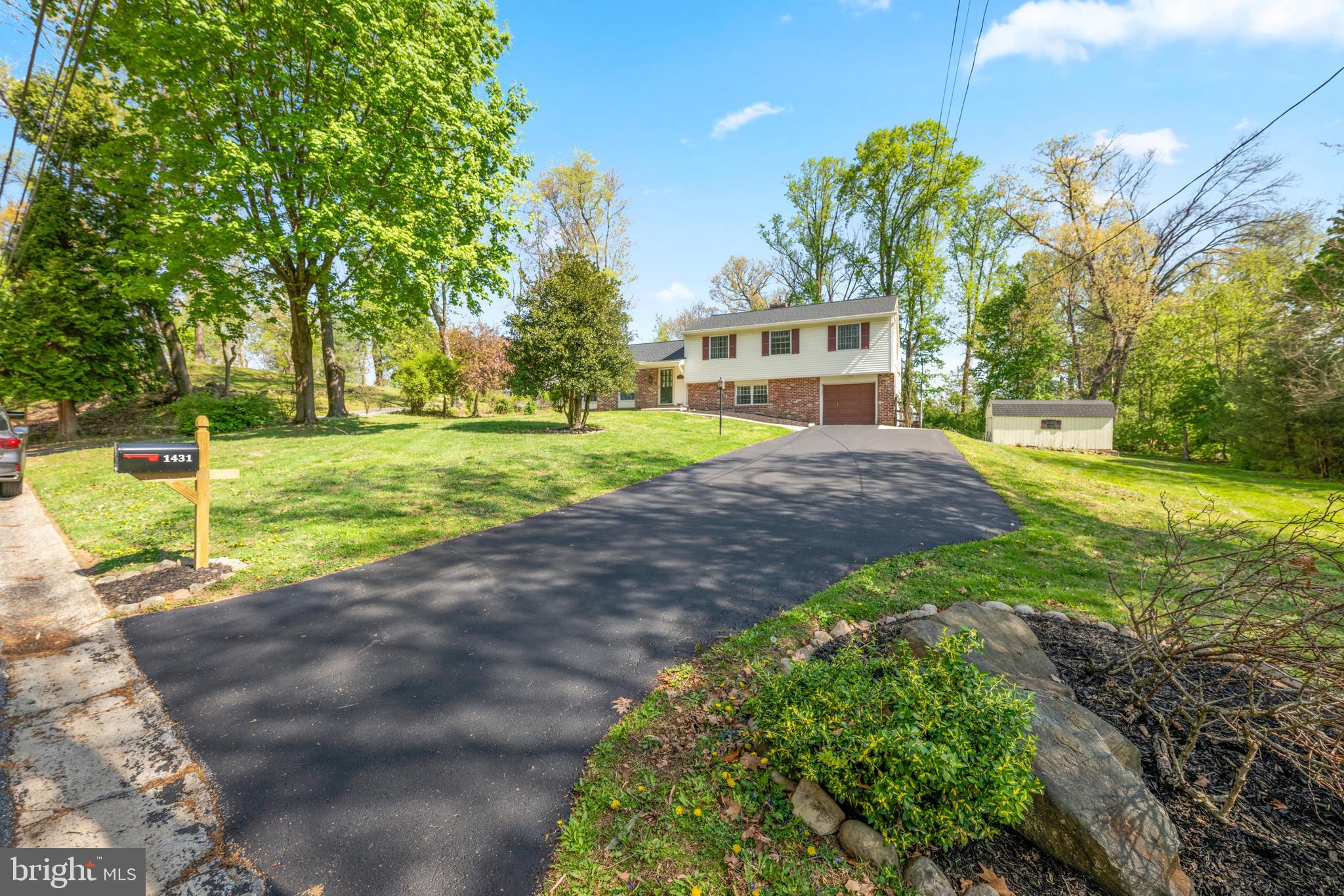 GRAND OAK RUN - Residential