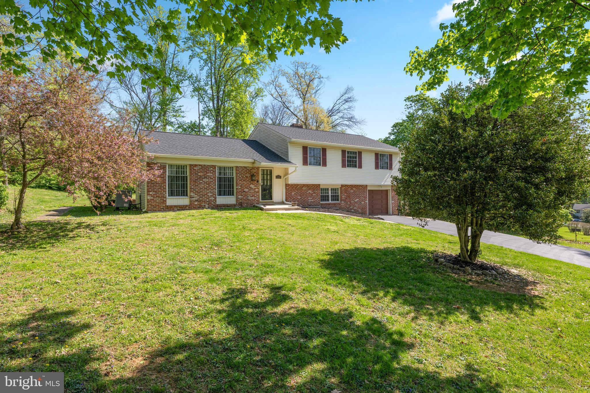 GRAND OAK RUN - Residential