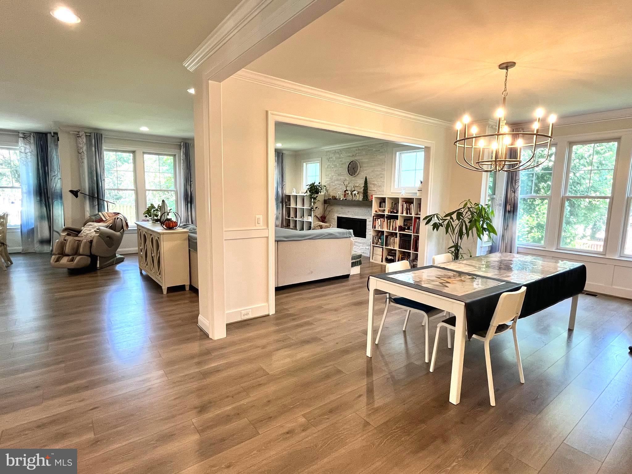 TIBURON - Residential Lease