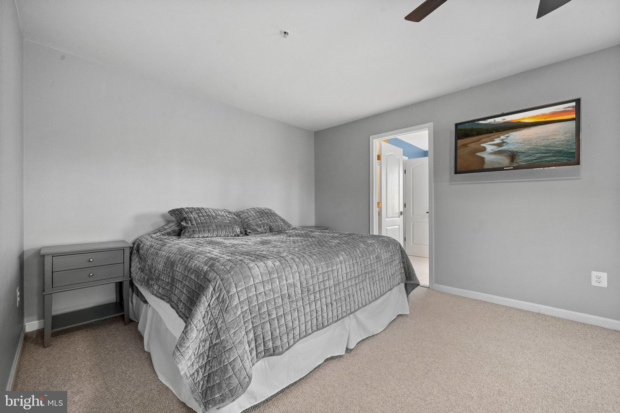 AUGUST WOODS - Residential