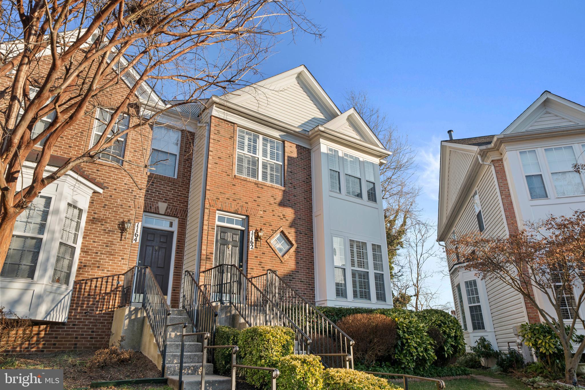 AUGUST WOODS - Residential