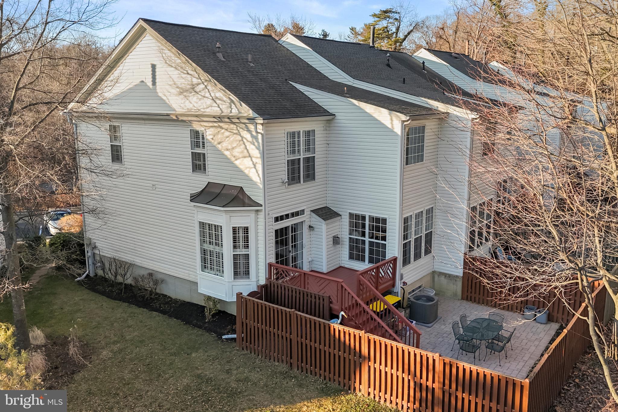 AUGUST WOODS - Residential