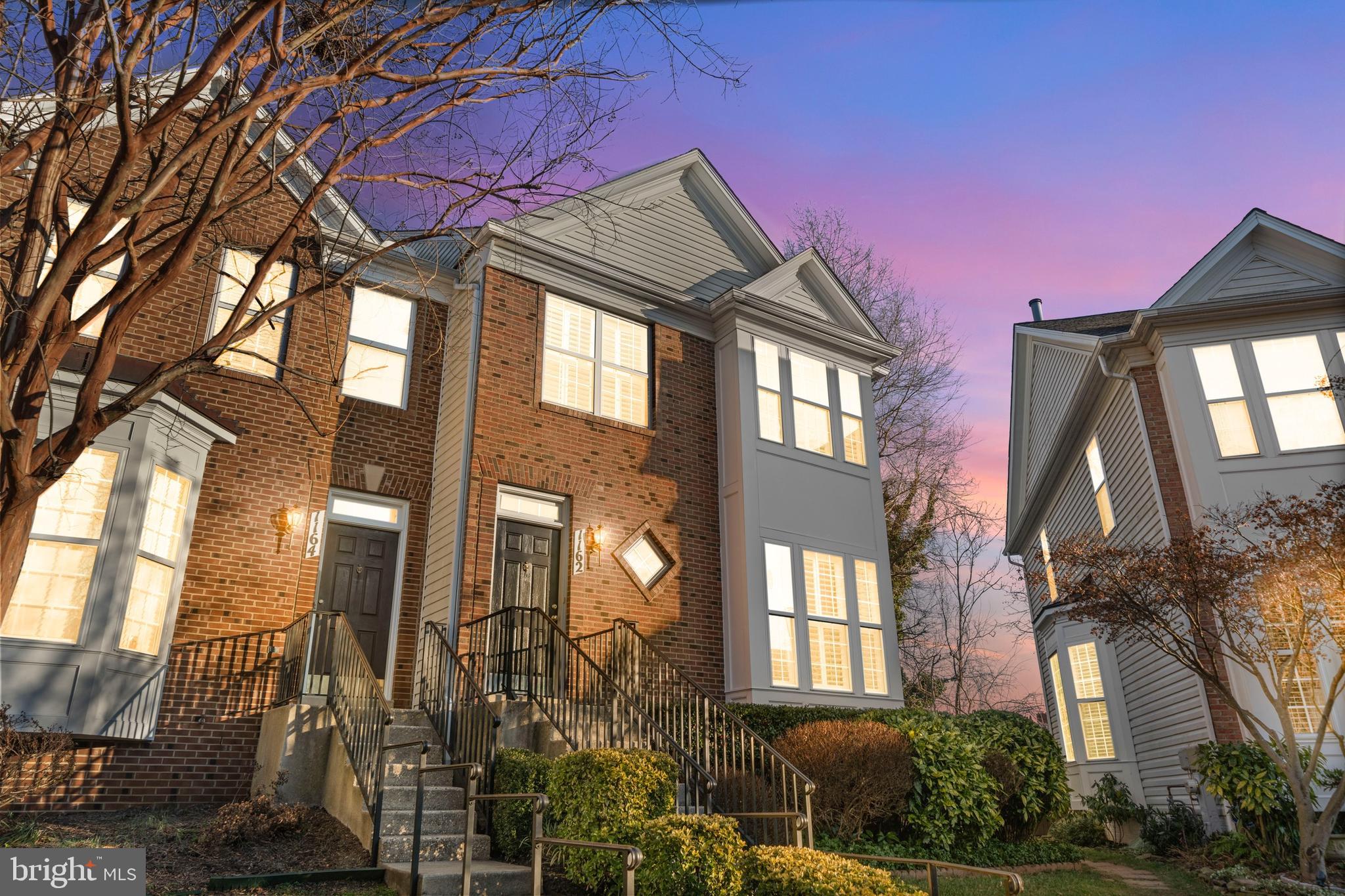 AUGUST WOODS - Residential