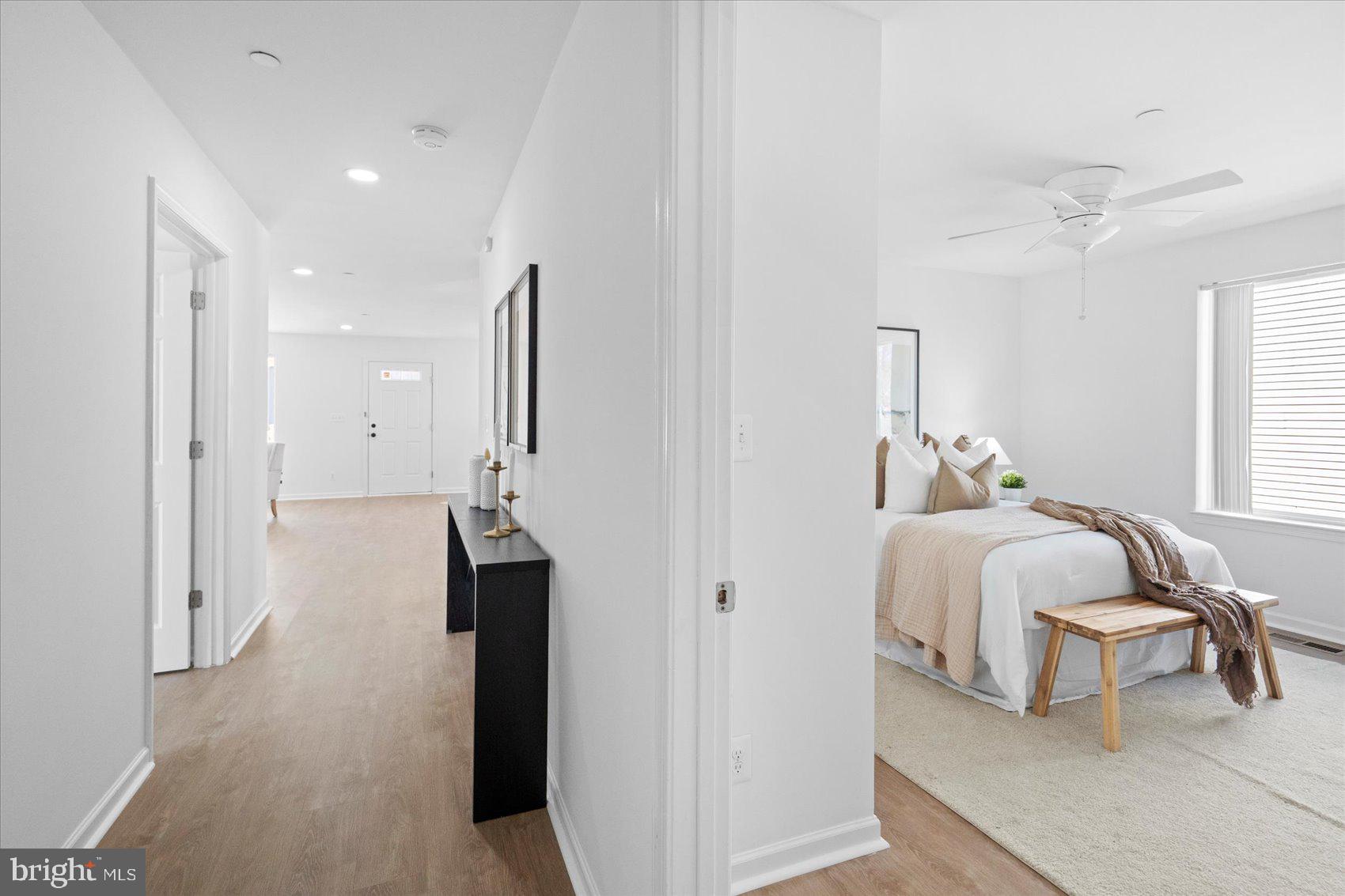 COUNTRY CLUB - Residential