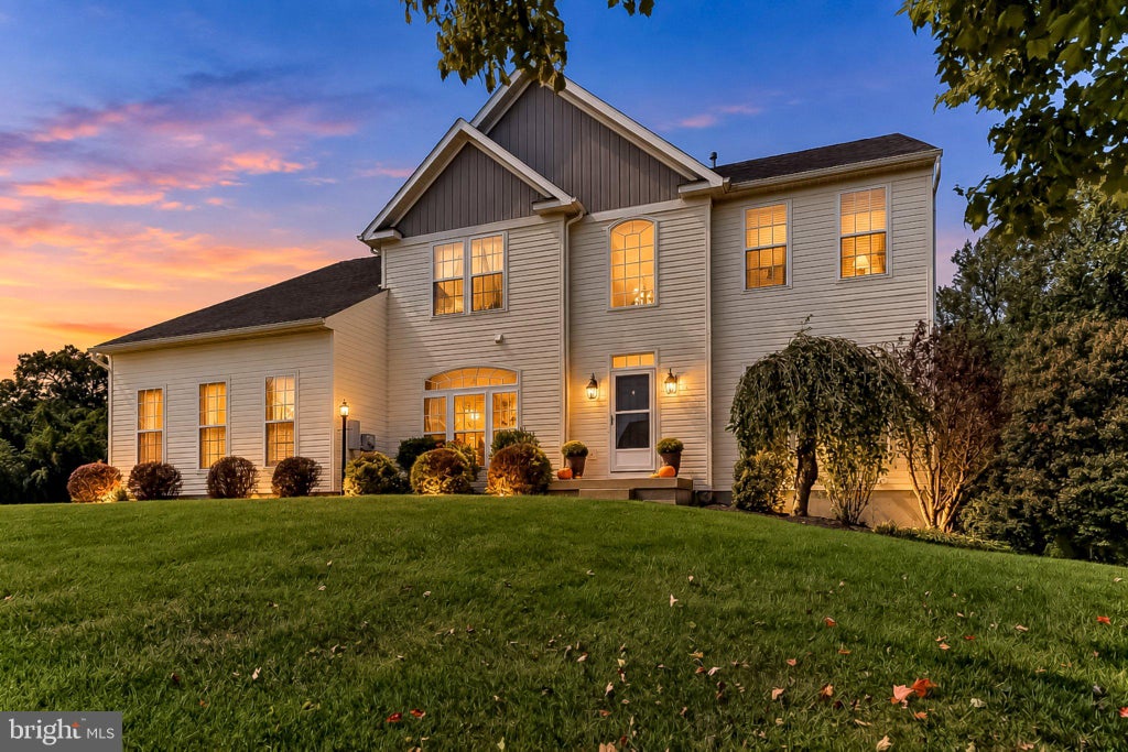 Photo of 930 Hillcrest Drive, KINZERS, PA 17535 (MLS # PALA2095216)