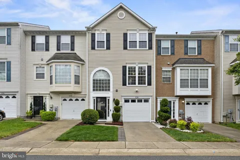 12318 Sweetbriar Place, Waldorf, MD MLS: MDCH2038216