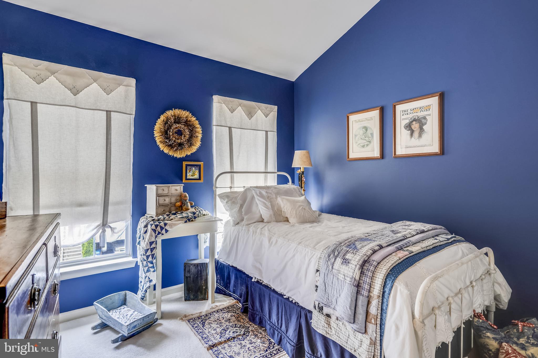 ASHBURN VILLAGE - Residential