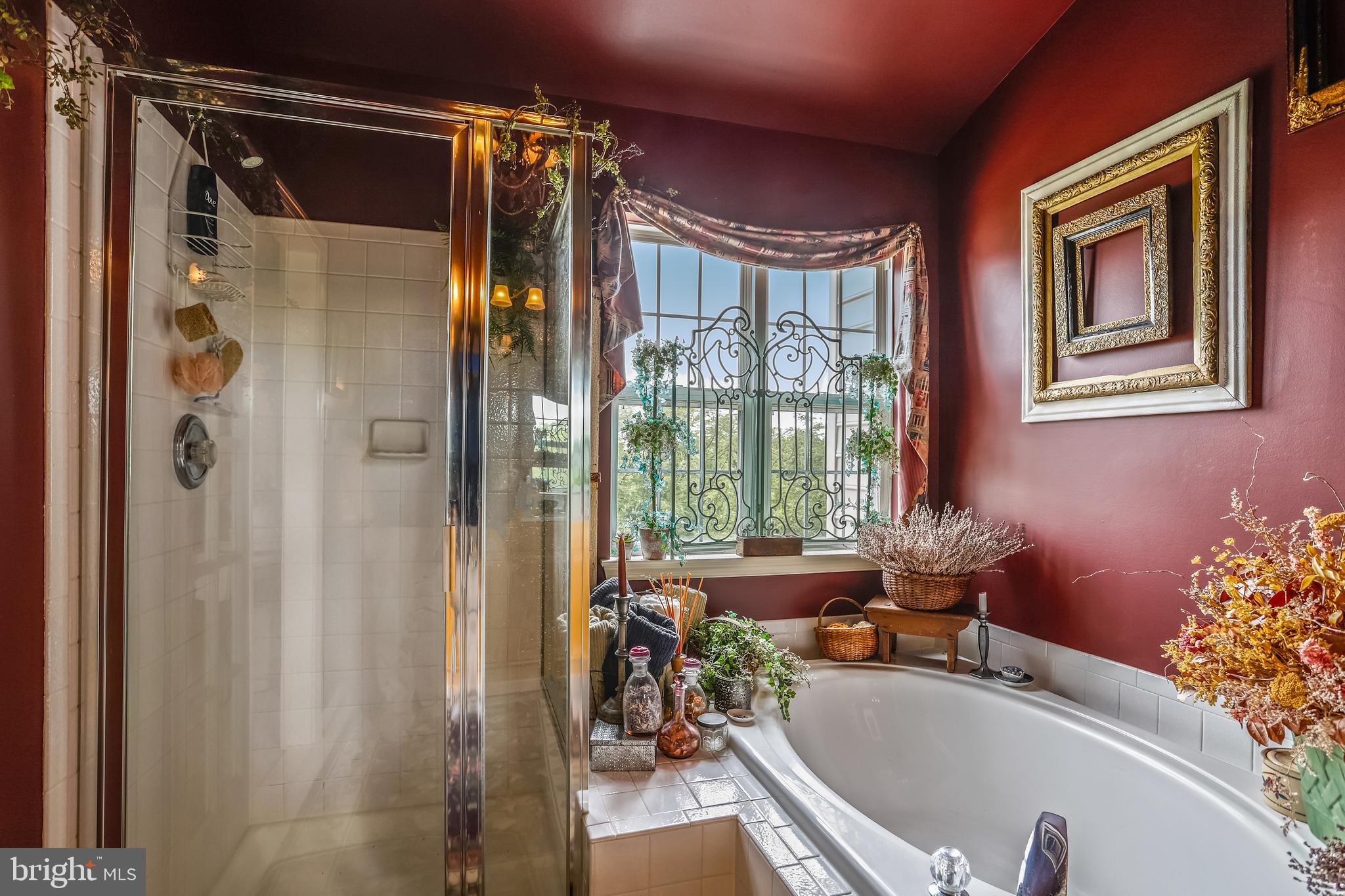 ASHBURN VILLAGE - Residential