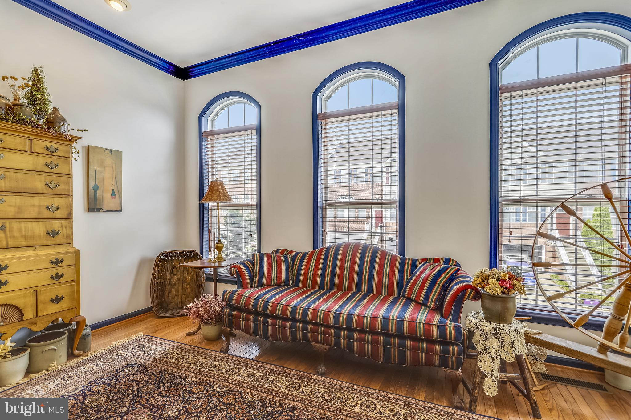 ASHBURN VILLAGE - Residential