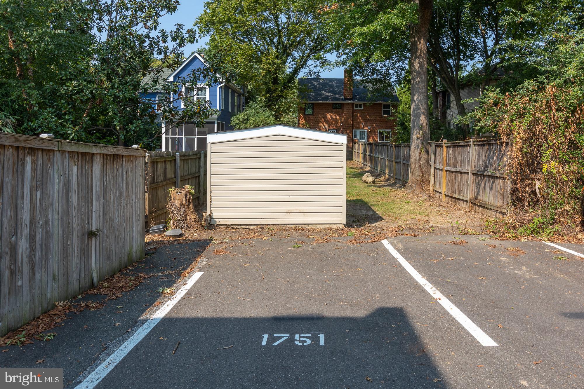 DEL RAY - Residential