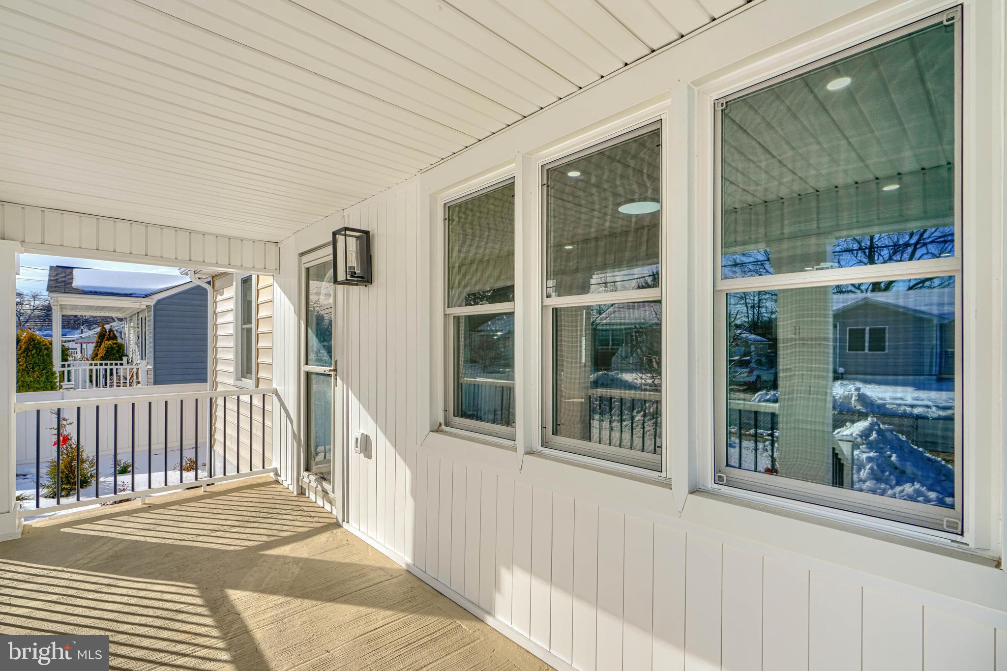 MARLYN TERRACE - Residential