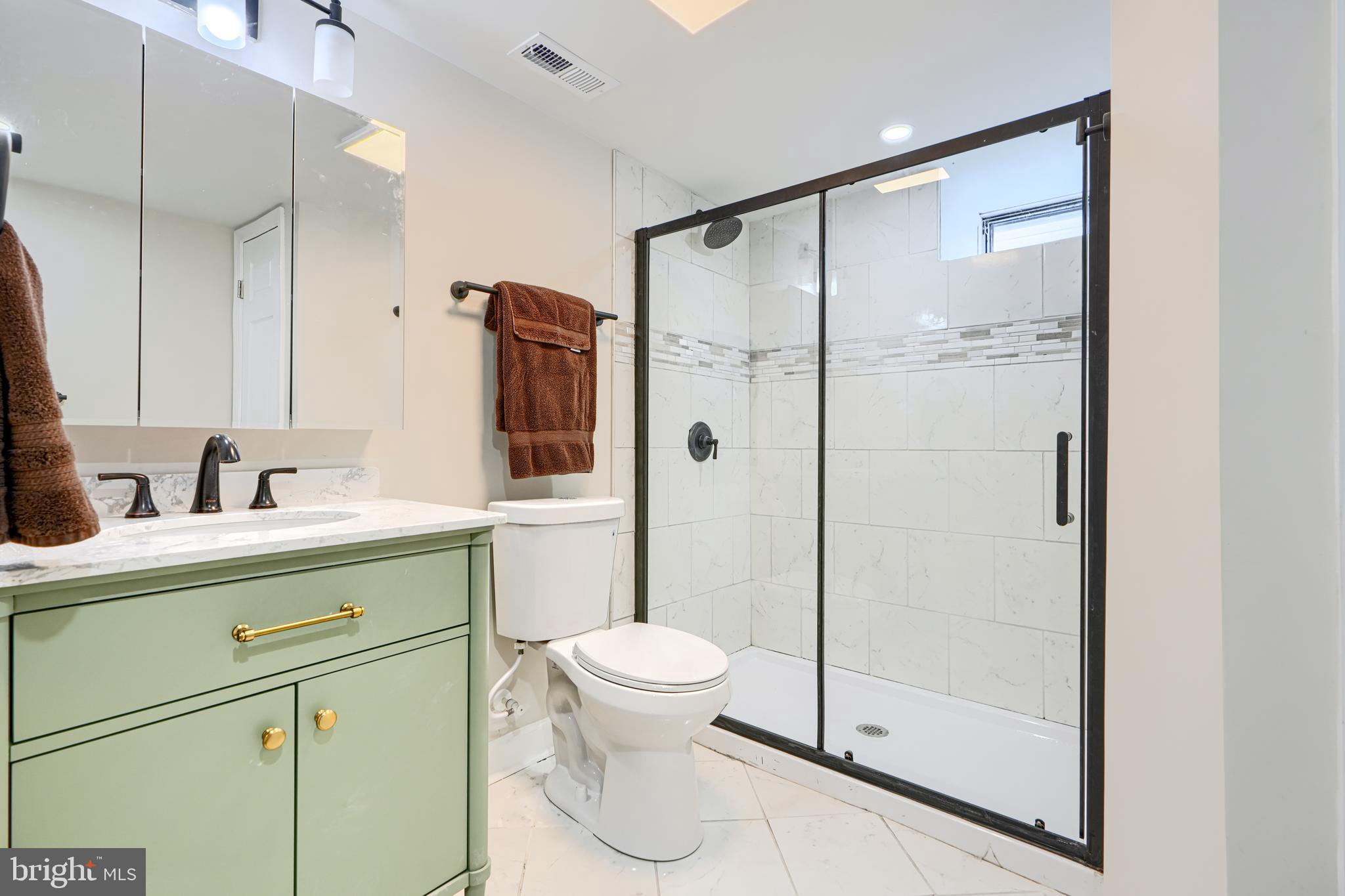 MARLYN TERRACE - Residential