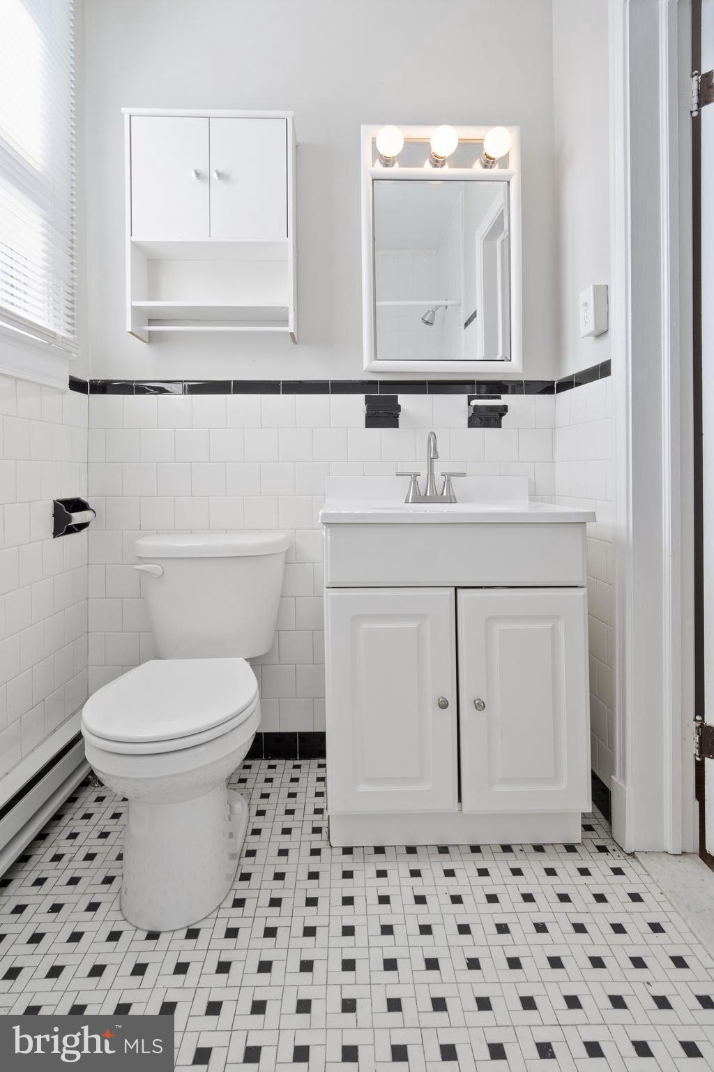 BELAIR-EDISON - Residential Lease