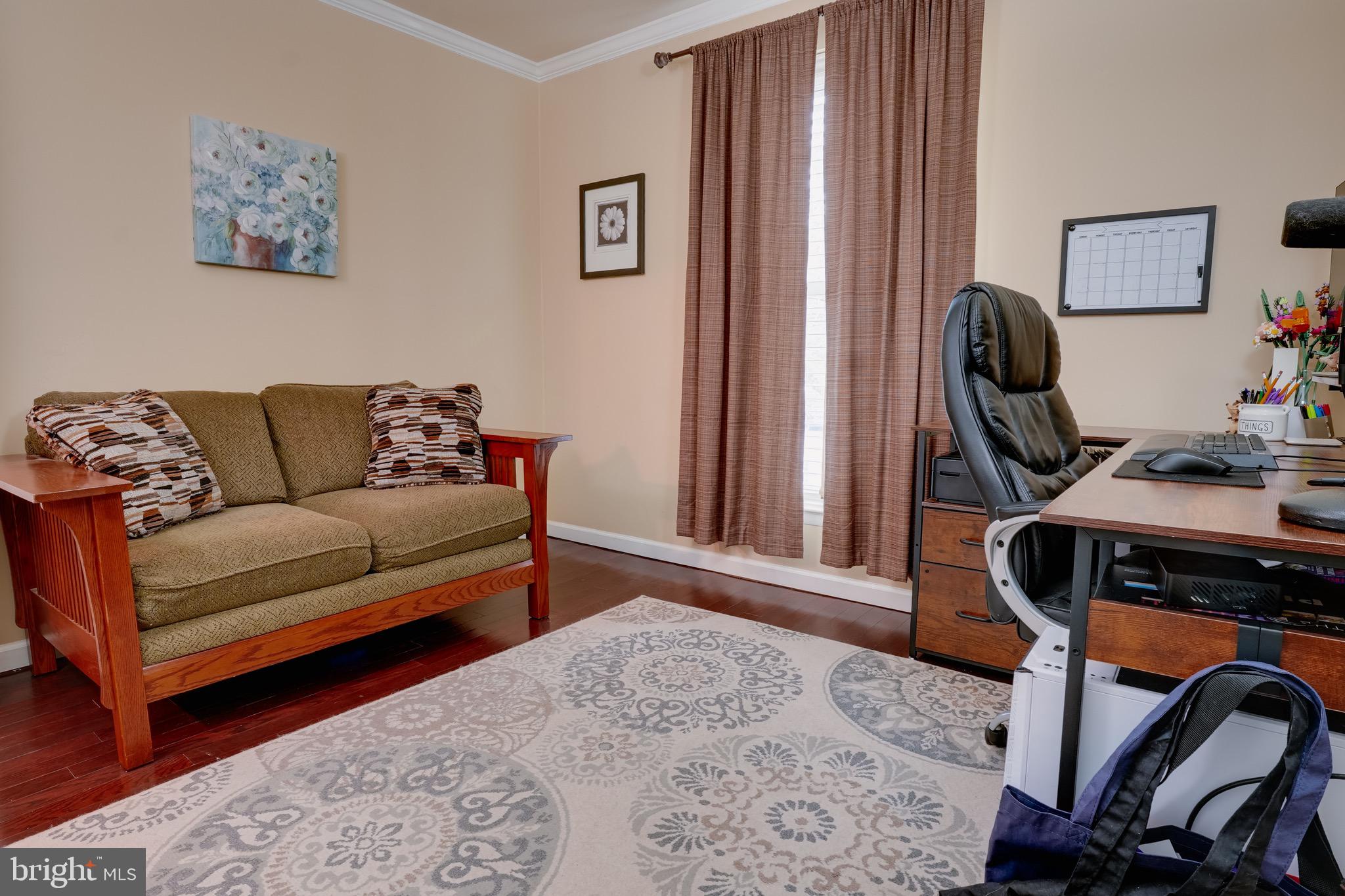 FLYING HILLS - Residential