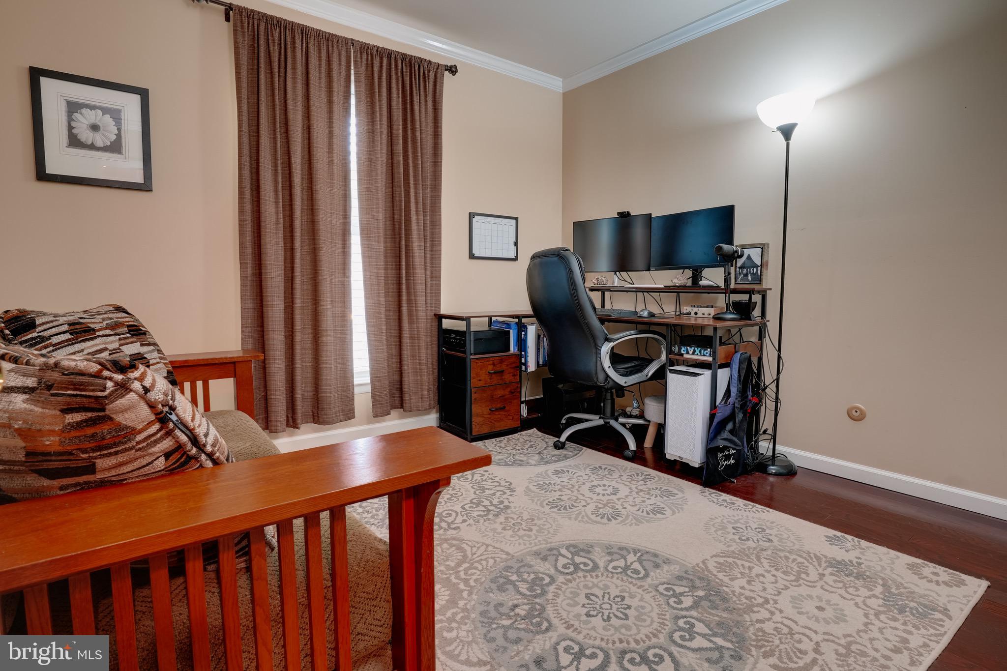 FLYING HILLS - Residential