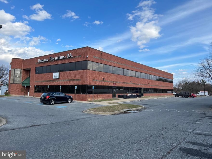 Located within the heart of the City of Frederick. Perfect for Medical, Dental , and Radiology. All utilities included. Easy access to Interstates 270, 70 and 340. You don't want to miss this one.