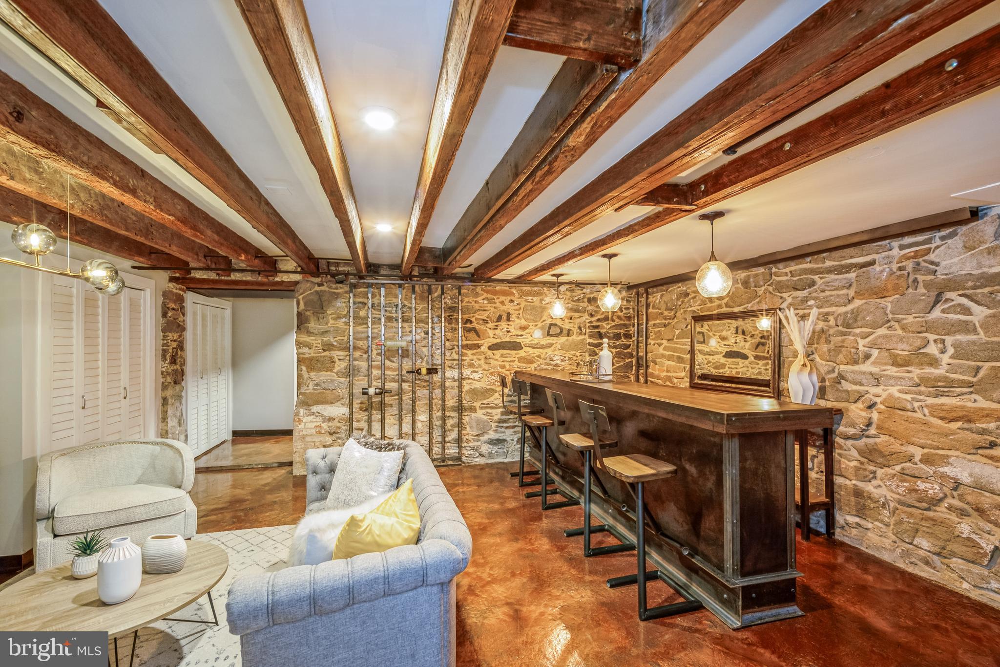 OLD TOWN ALEXANDRIA - Residential