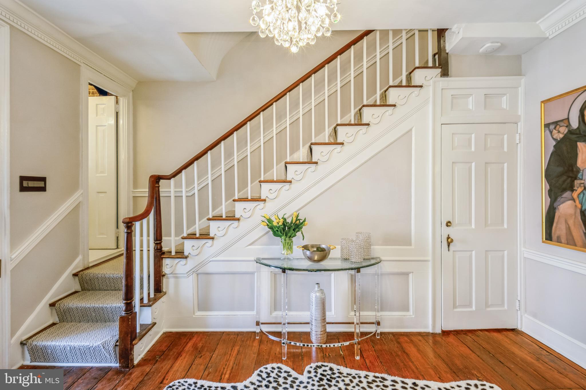 OLD TOWN ALEXANDRIA - Residential