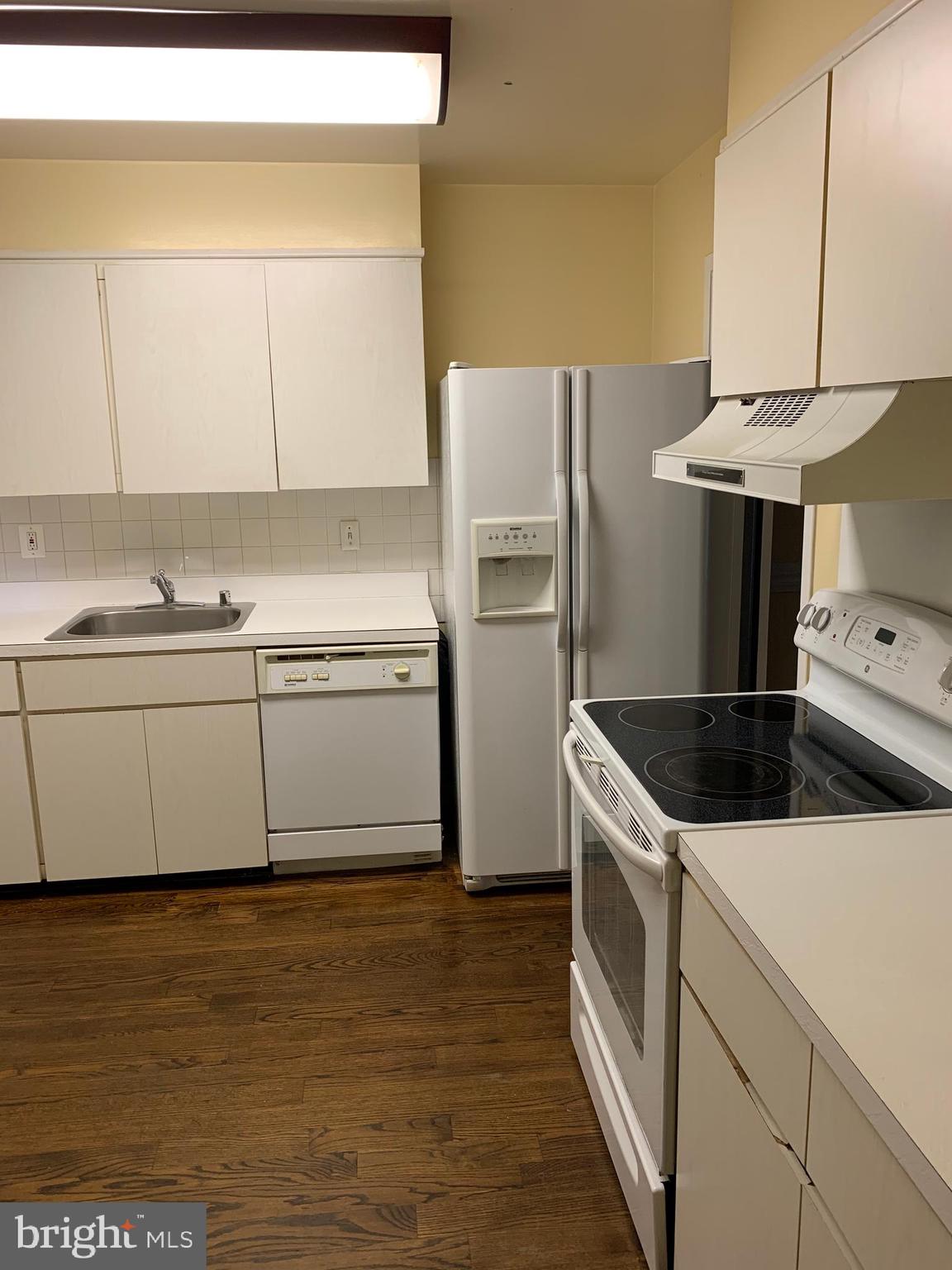 SLIGO PARK HILLS TH - Residential Lease