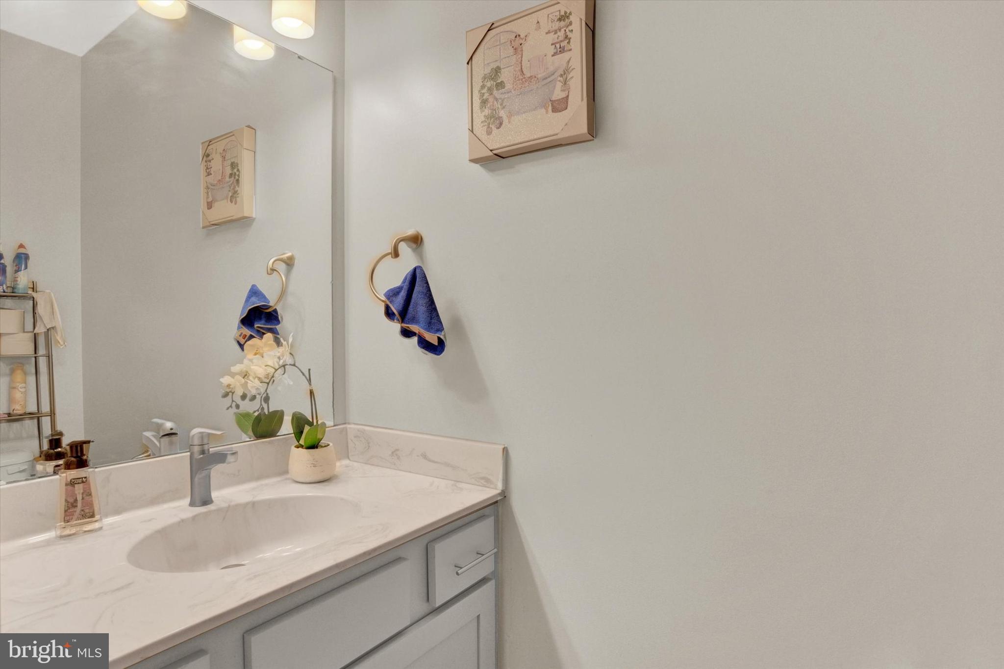 MOUNTAIN VIEW ESTATES - Residential