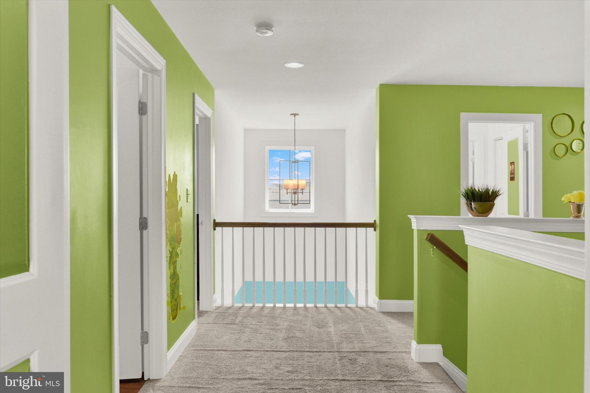 MOUNTAIN VIEW ESTATES - Residential
