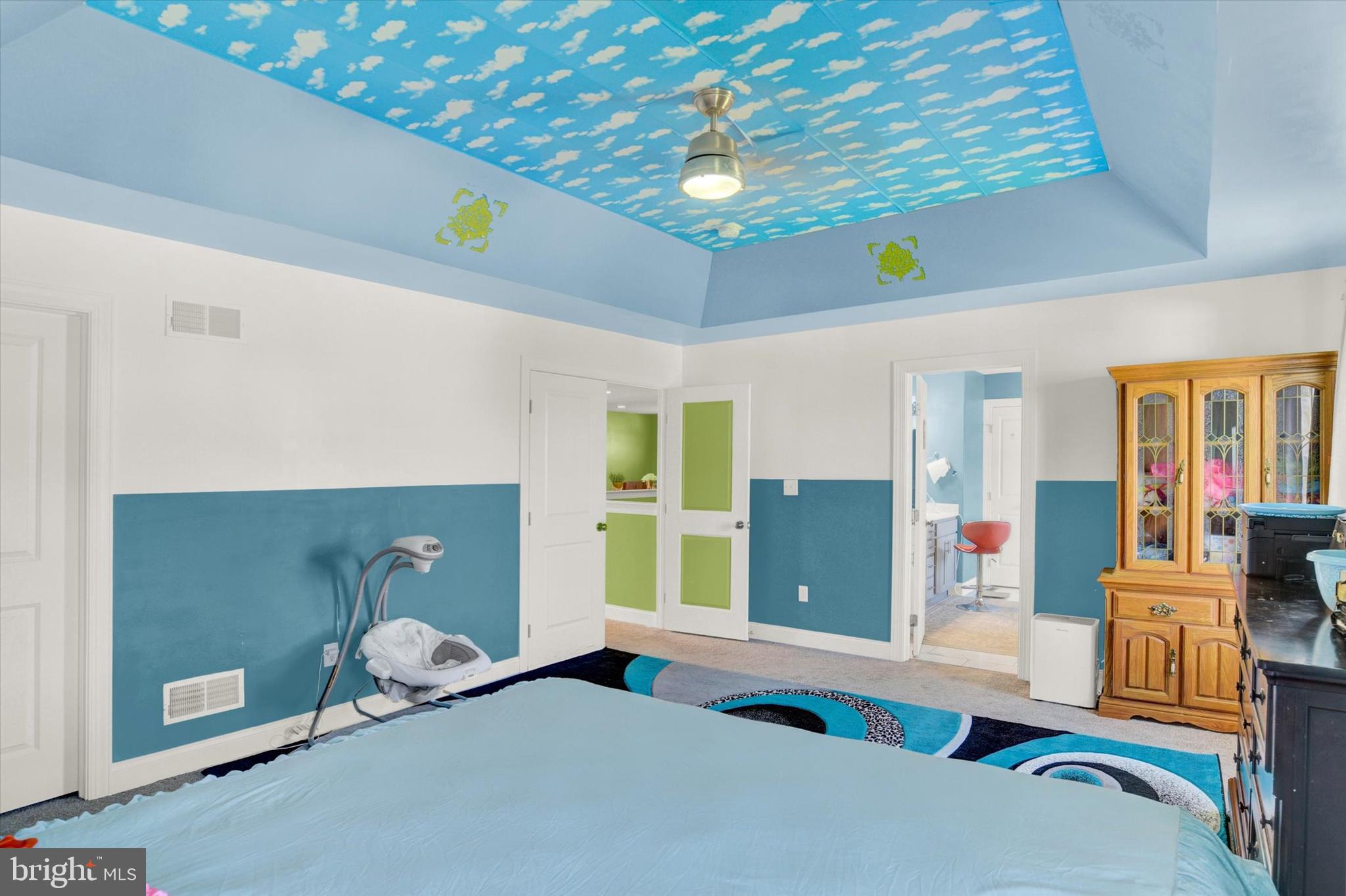 MOUNTAIN VIEW ESTATES - Residential